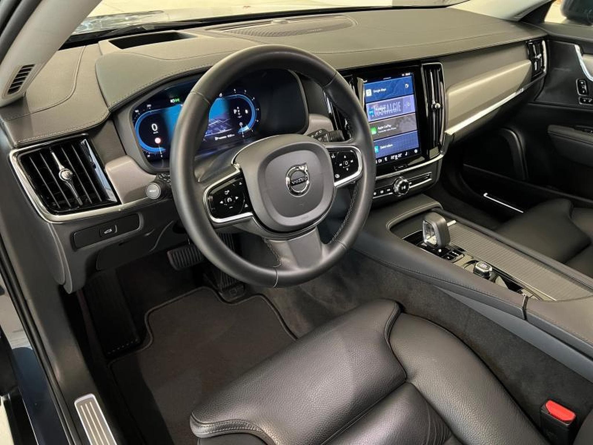 Volvo V90 Ultimate (2023) - Foto 21