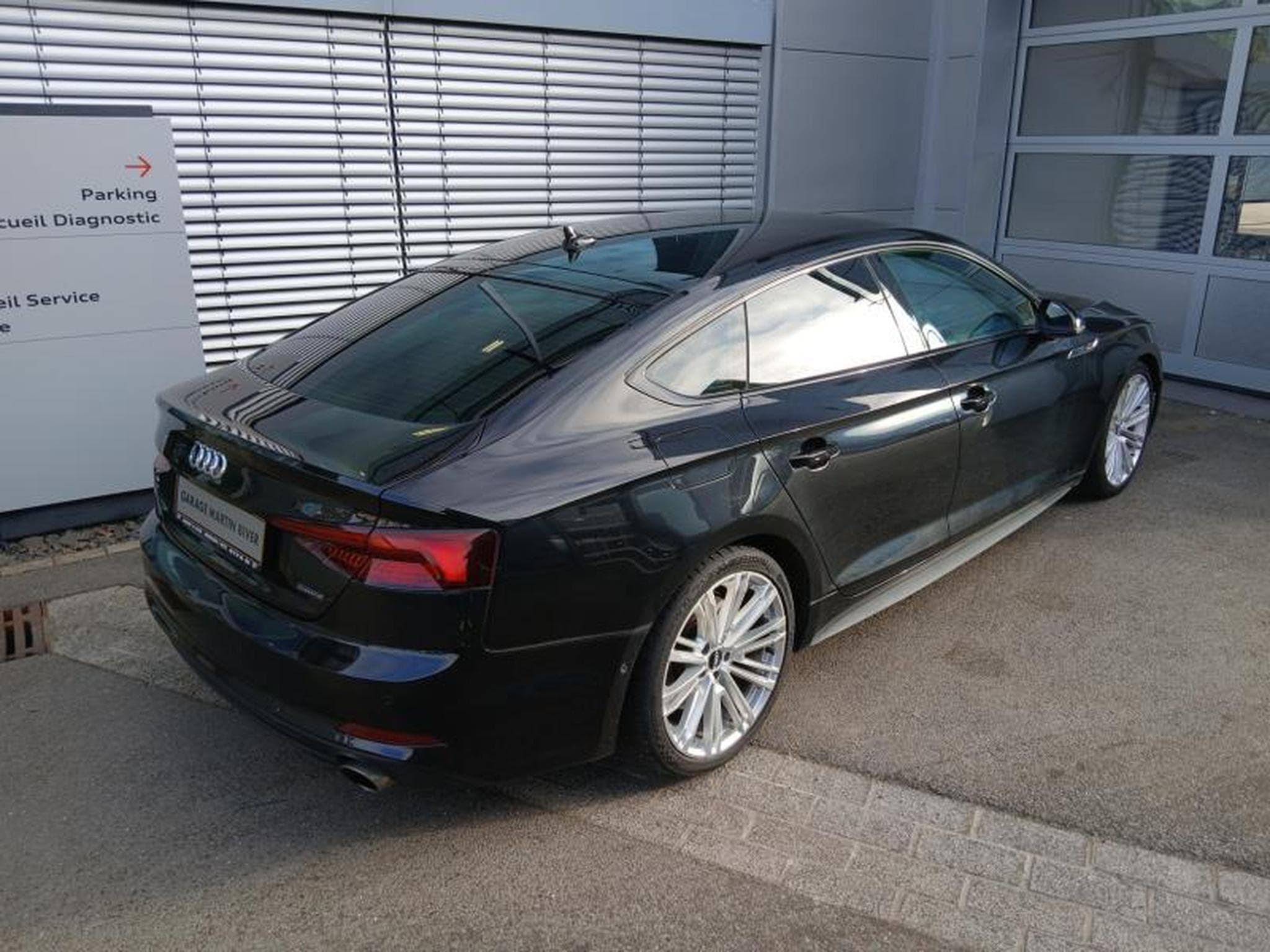 Audi A5 Sportback Sport 2.0 TFSI quattro 6-Gang (2018) - Photo 4