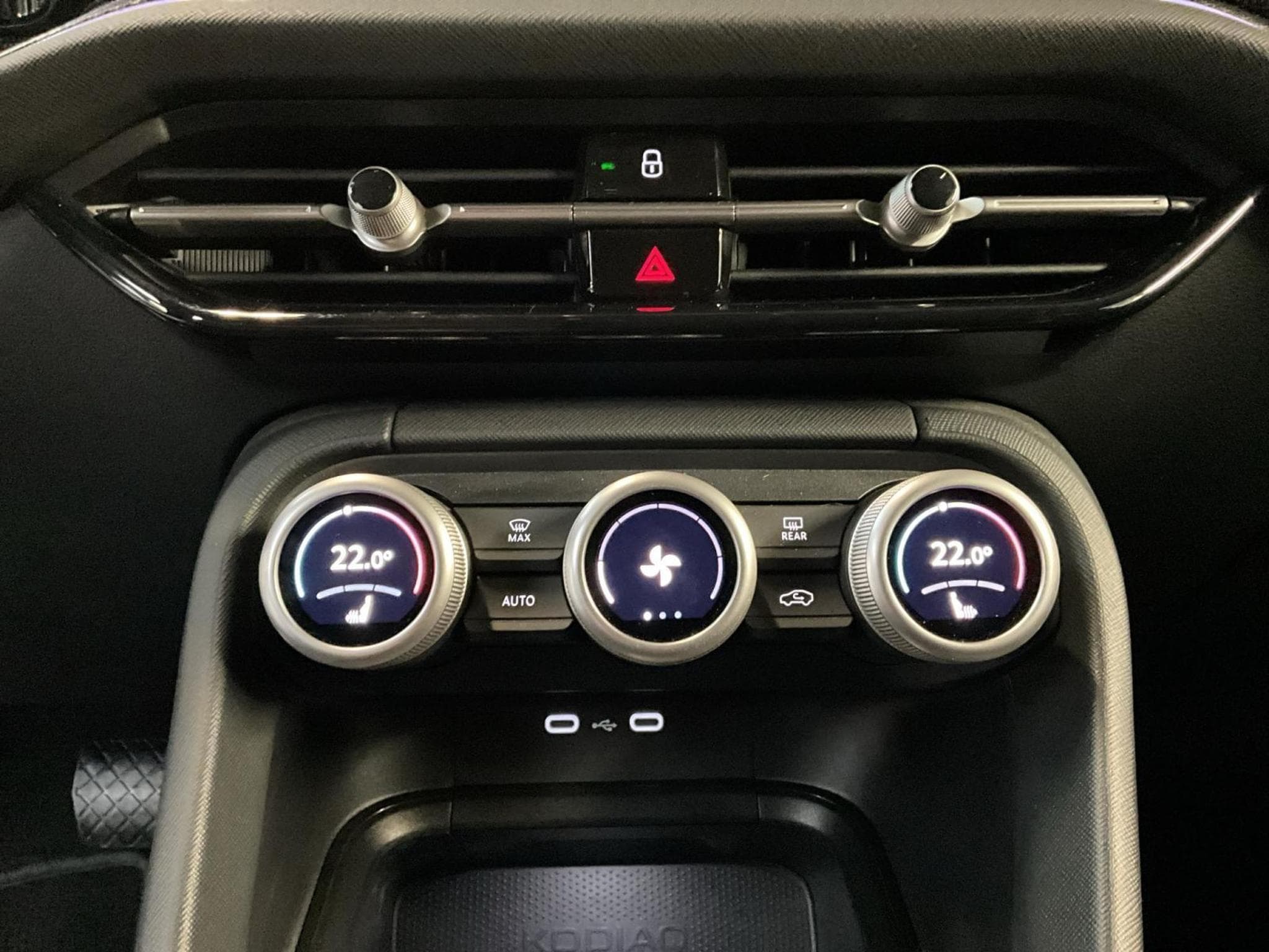 Skoda Kodiaq Selection+DSG+LED+AHK+NAVI (2024) - Photo 21