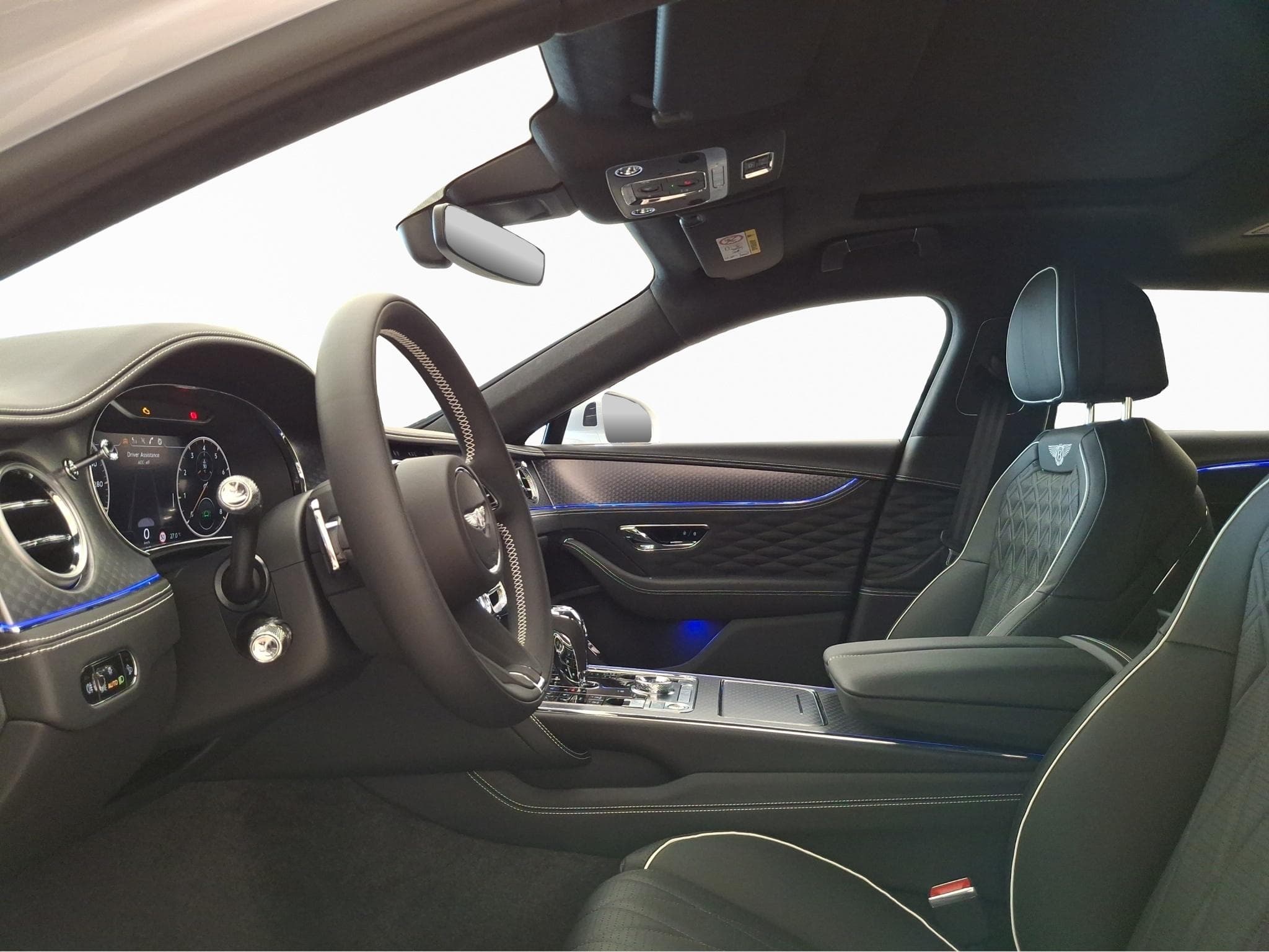 Bentley Flying Spur Azure V8 (2025) - Foto 2