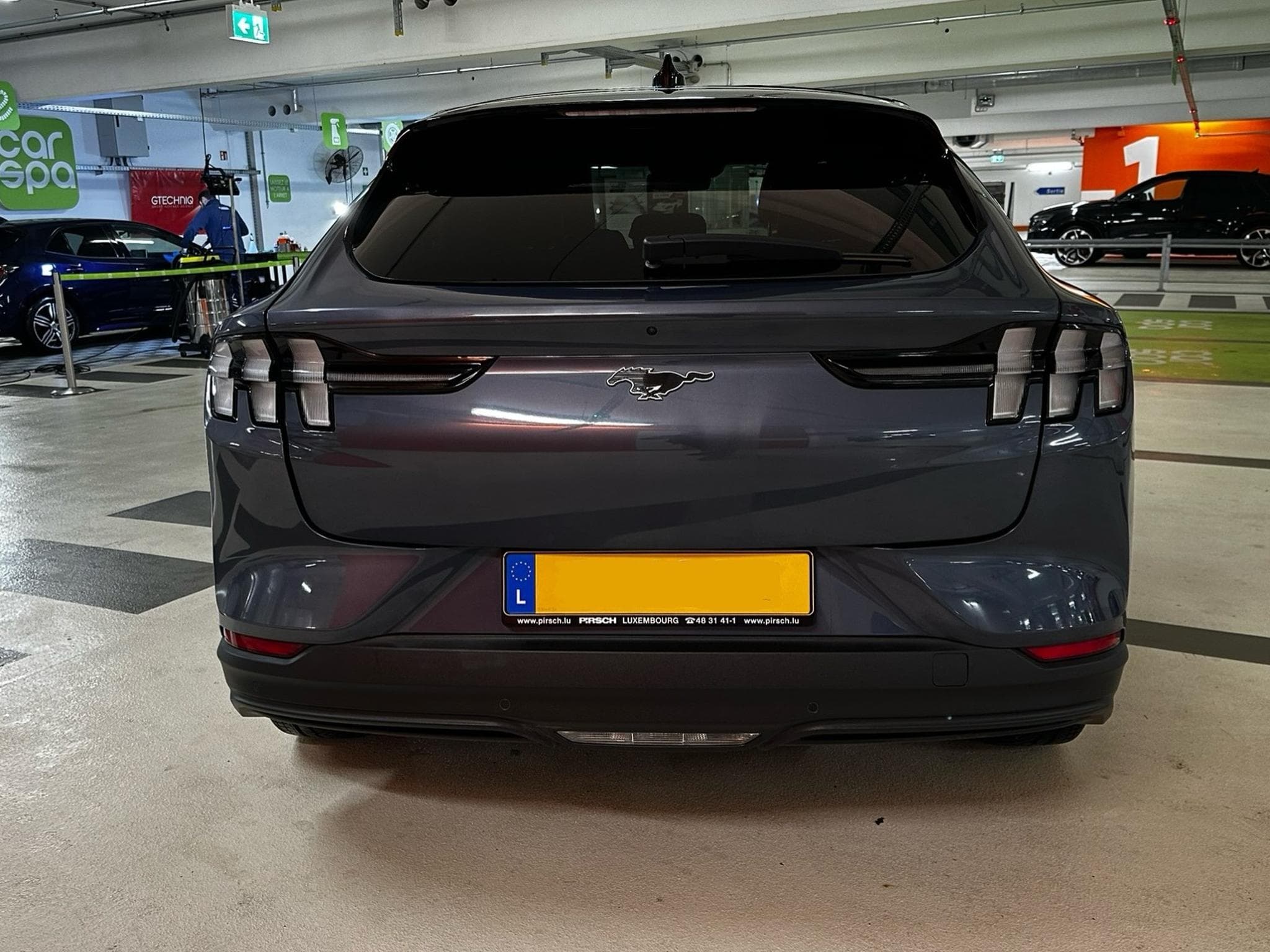 Ford Mustang Mach-E First Edition, 99 kWh, B&O, cuir, 360 (2021) - Photo 5