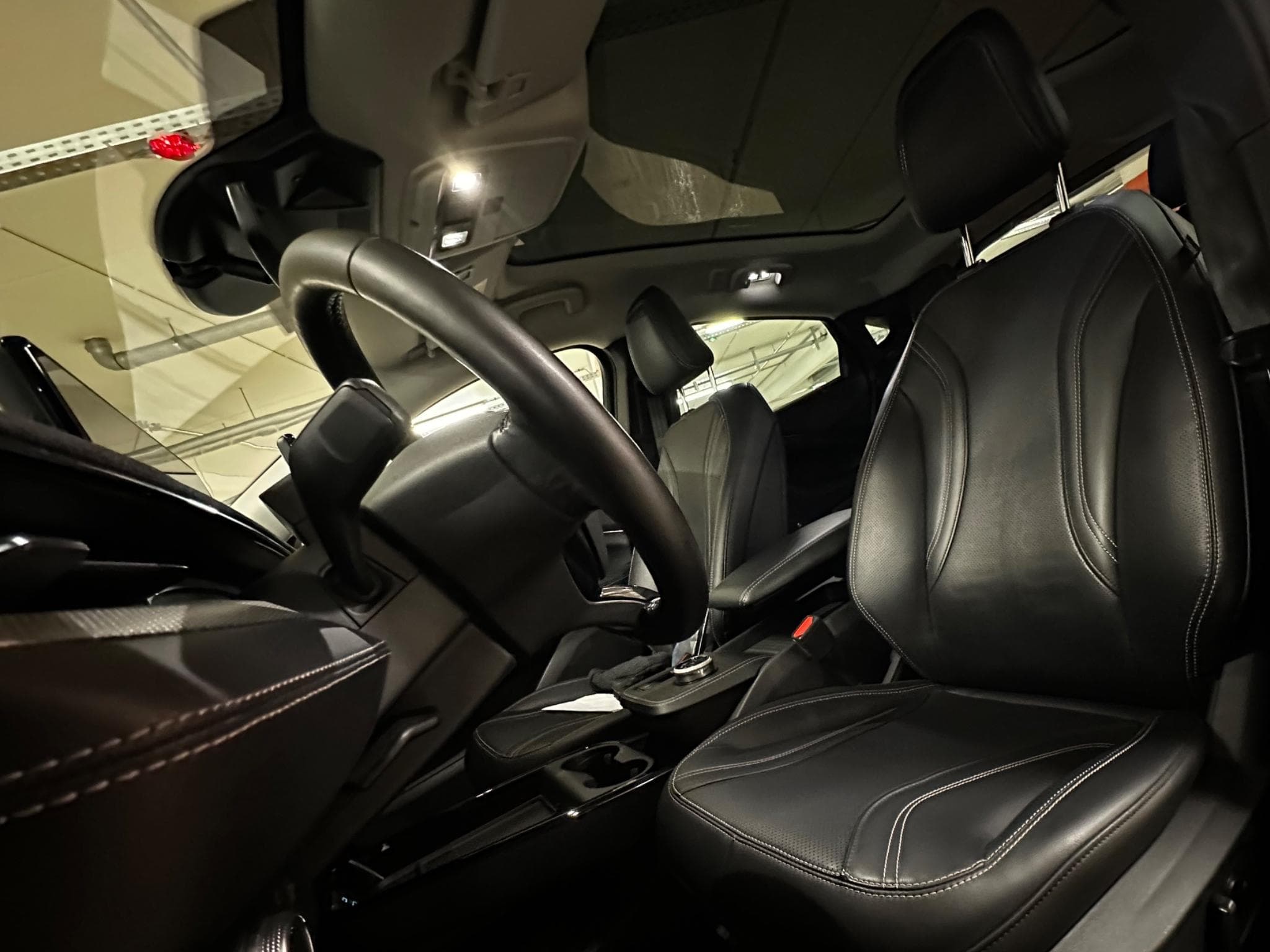 Ford Mustang Mach-E First Edition, 99 kWh, B&O, cuir, 360 (2021) - Photo 9