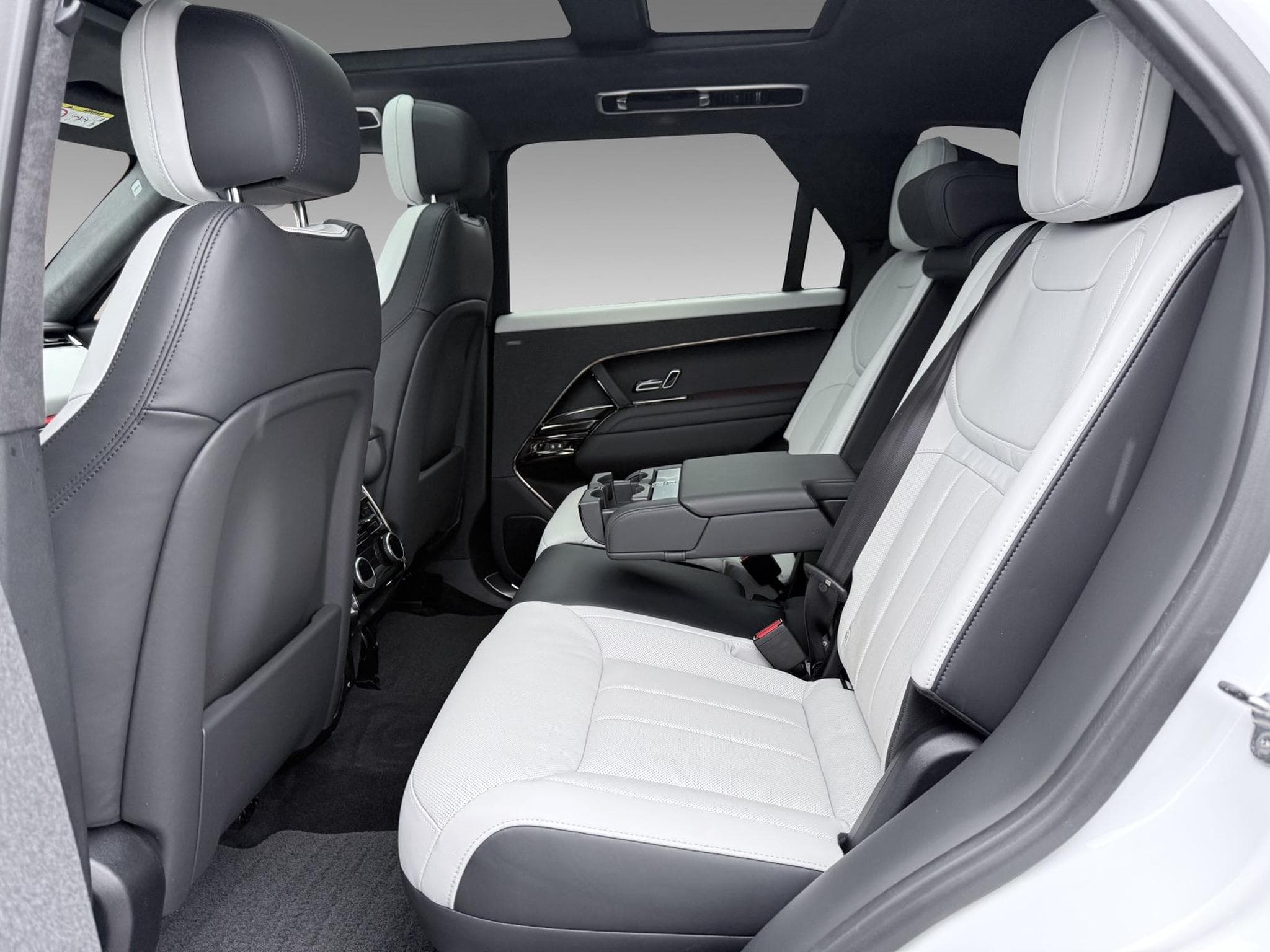 Land-Rover Range Rover Sport D350 Autobiography+Black Pack+Standheizung+Winter-Paket (2024) - Foto 8