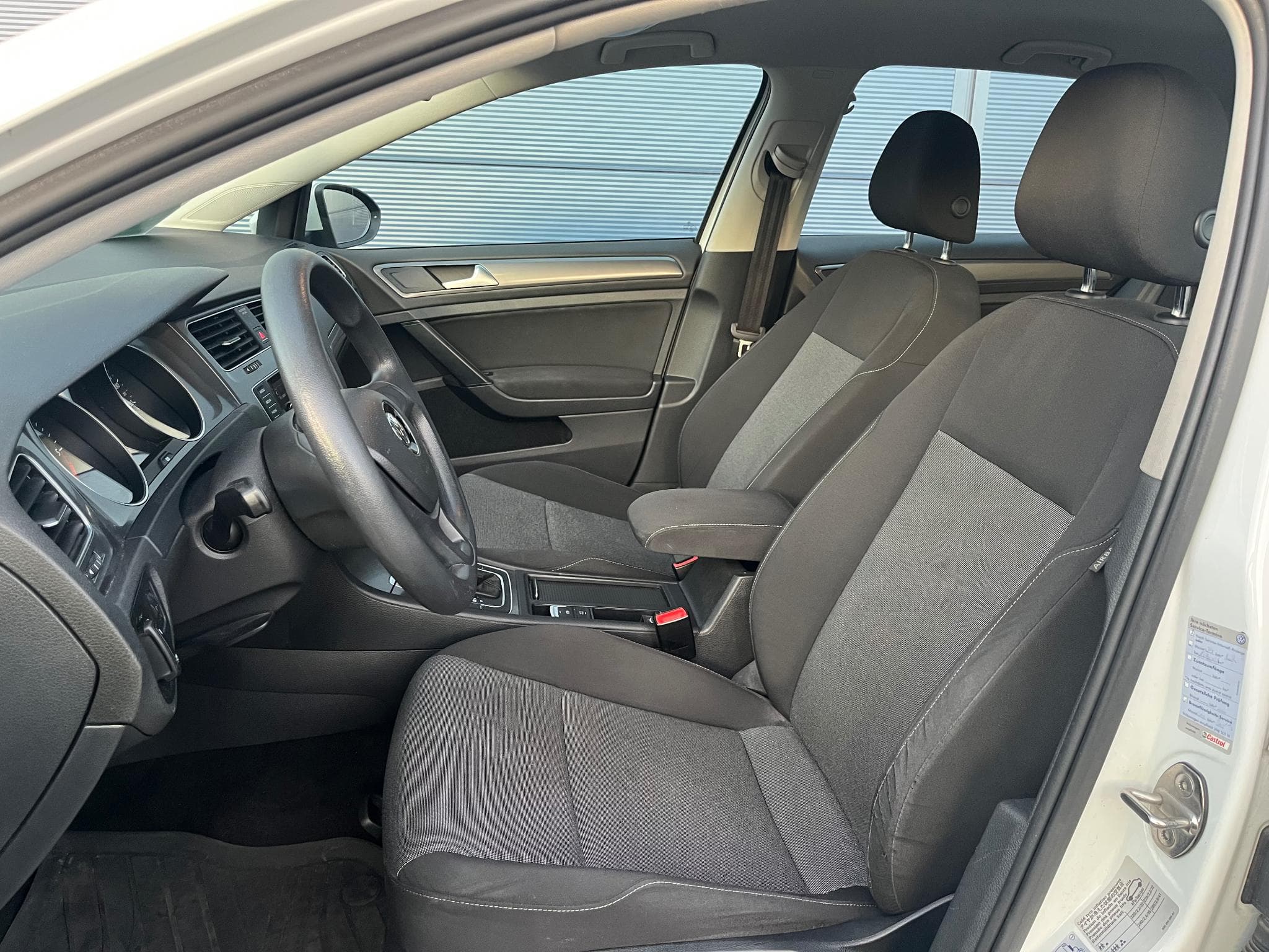 VW Golf 1.6 Tdi Dsg (2014) - Photo 10