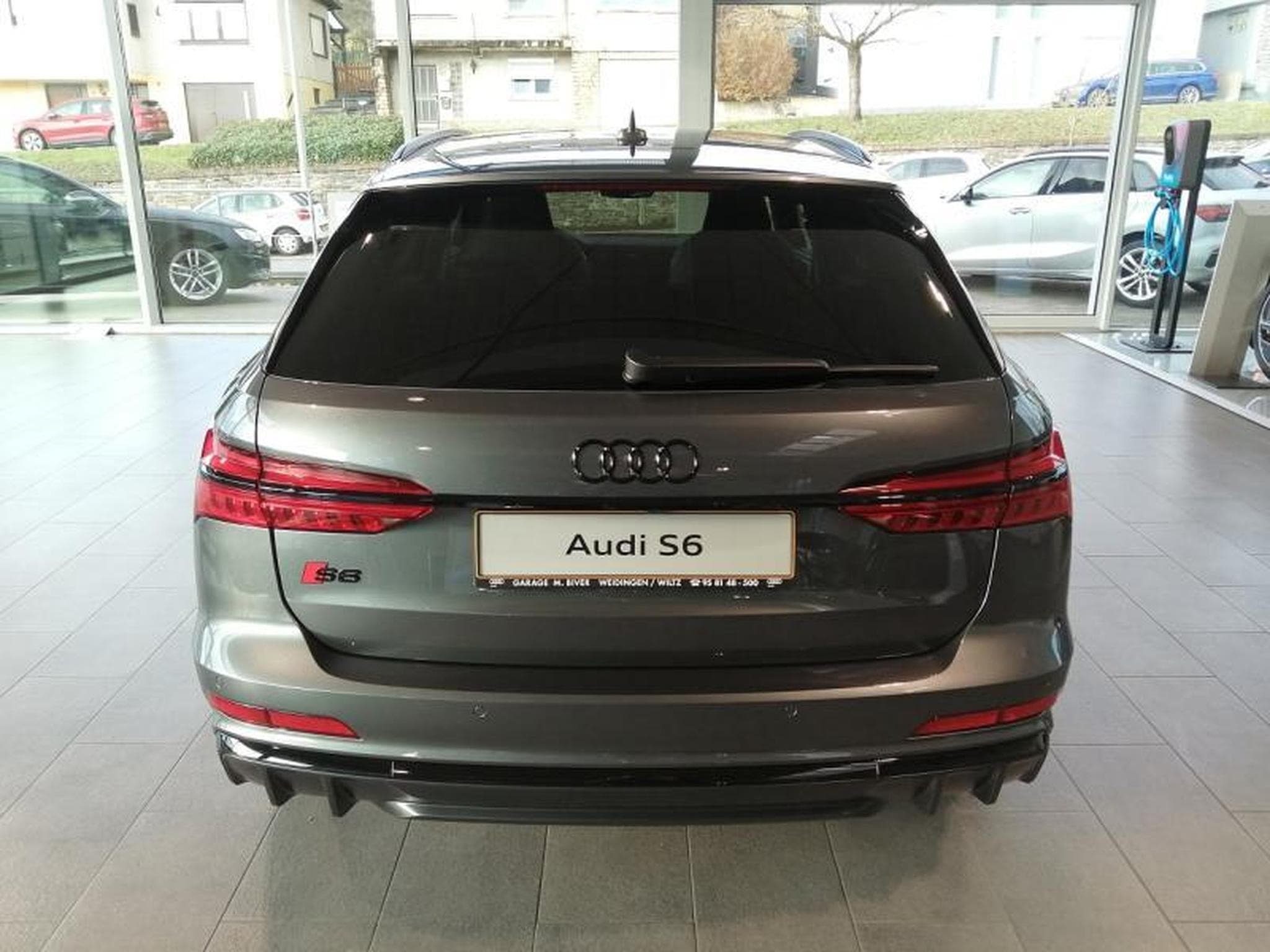 Audi S6 Avant TDI quattro tiptronic (2024) - Photo 6