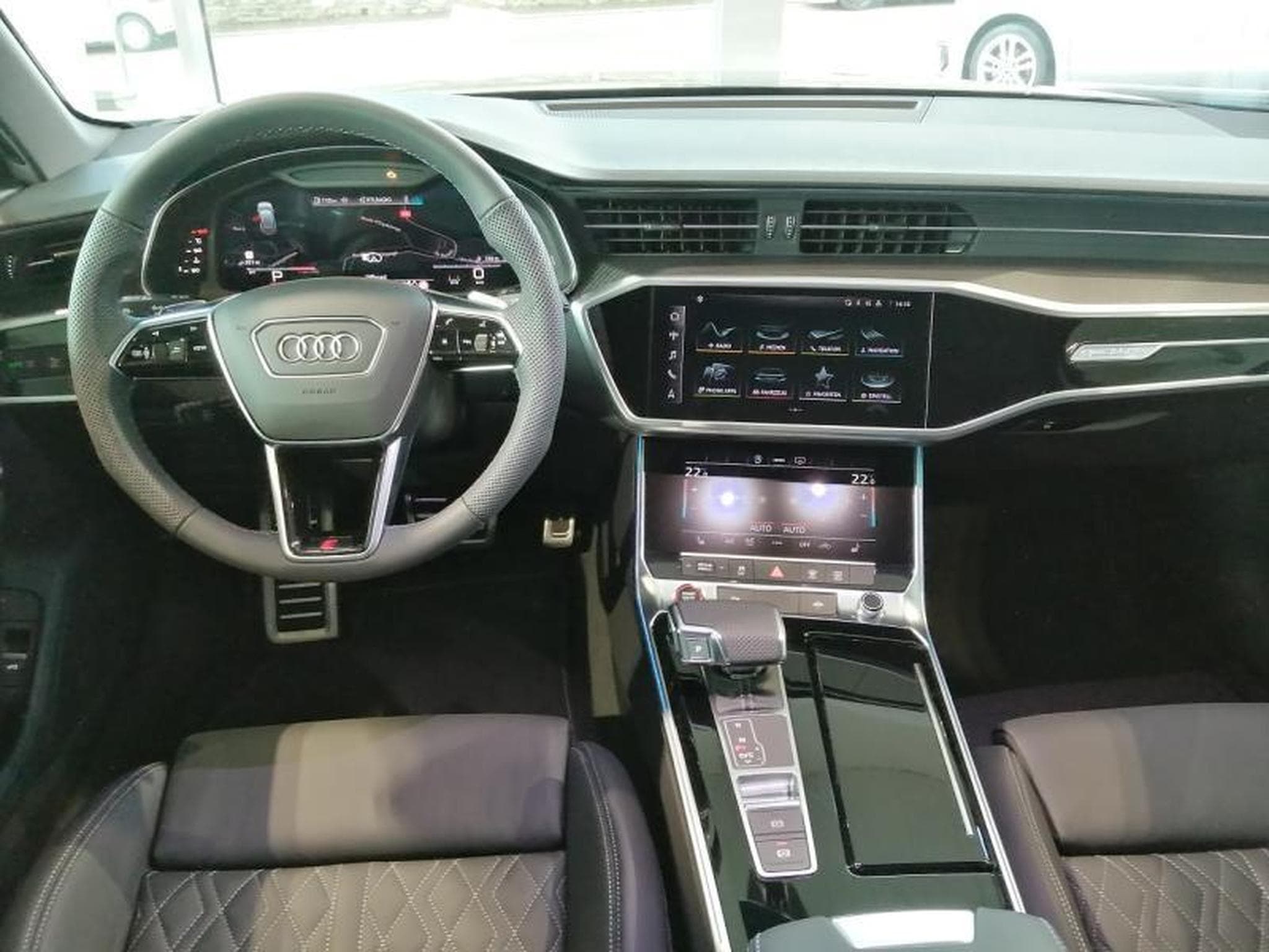 Audi S6 Avant TDI quattro tiptronic (2024) - Photo 8