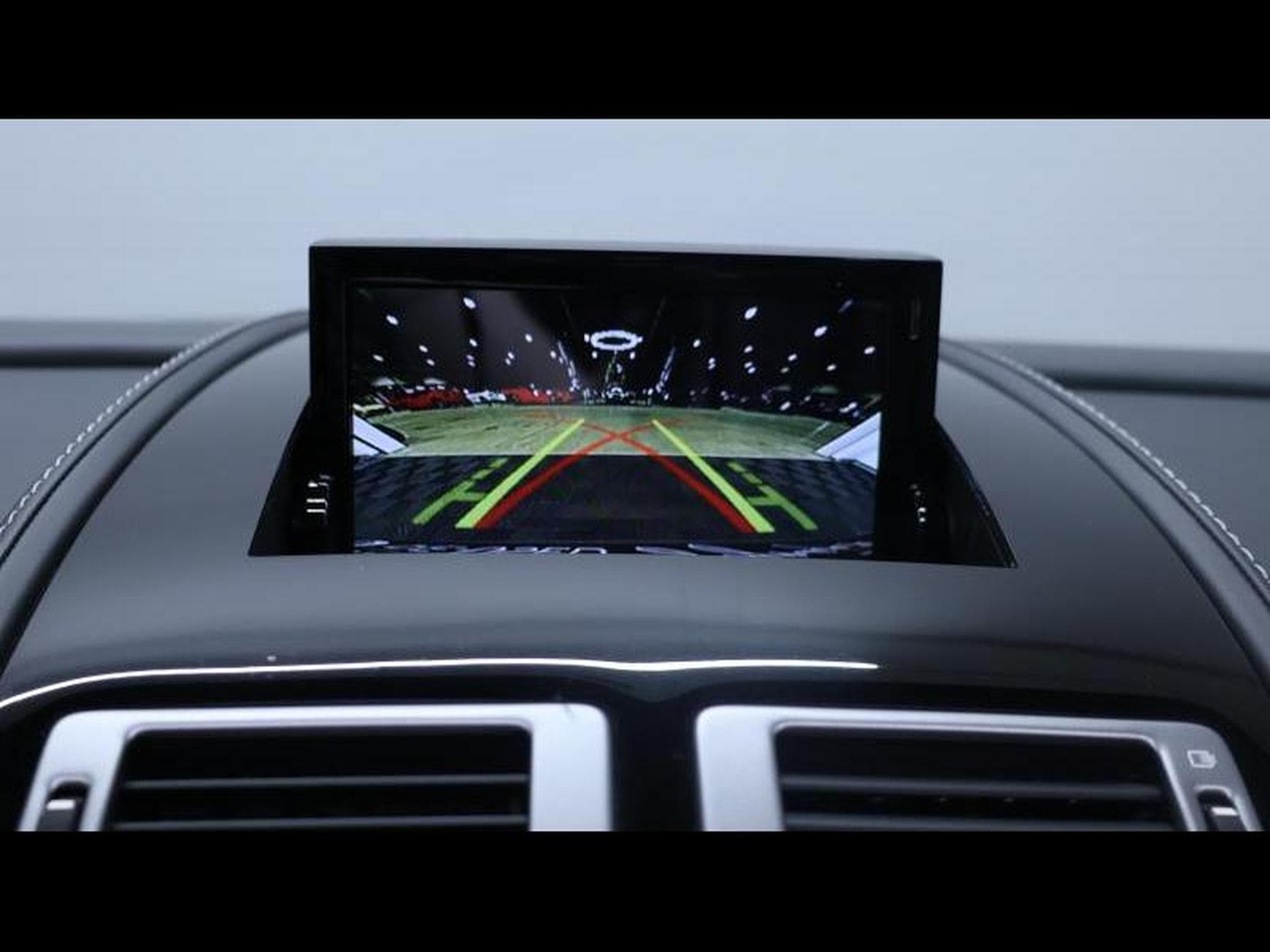 Aston-Martin V8 Vantage 4.7 S Roadster SP10 (2015) - Photo 31