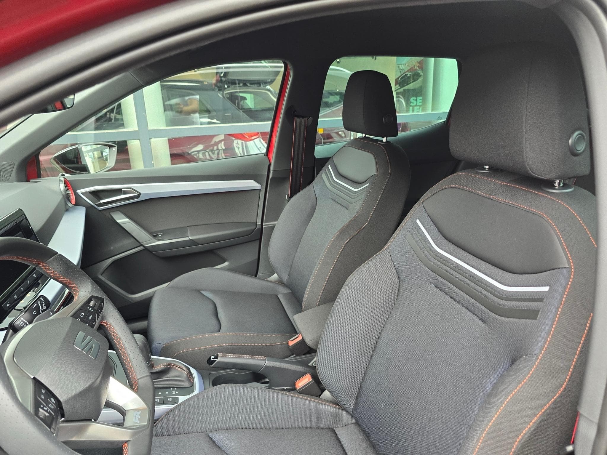 Seat Arona FR 1.0 Eco TSI 115ch DSG7 (2025) - Photo 7