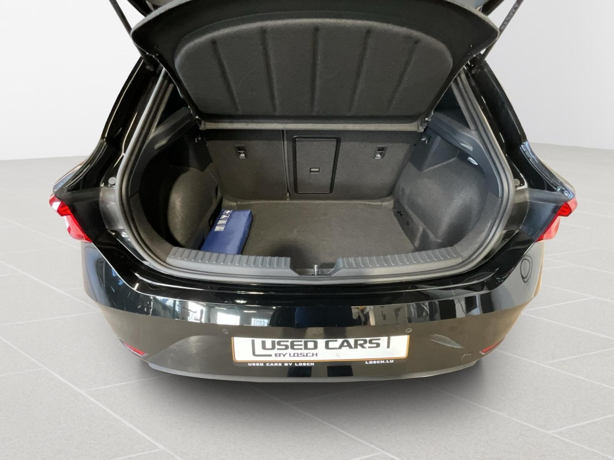 Seat Leon FR+DSG+Kessy+Navi+LED (2024) - Foto 16