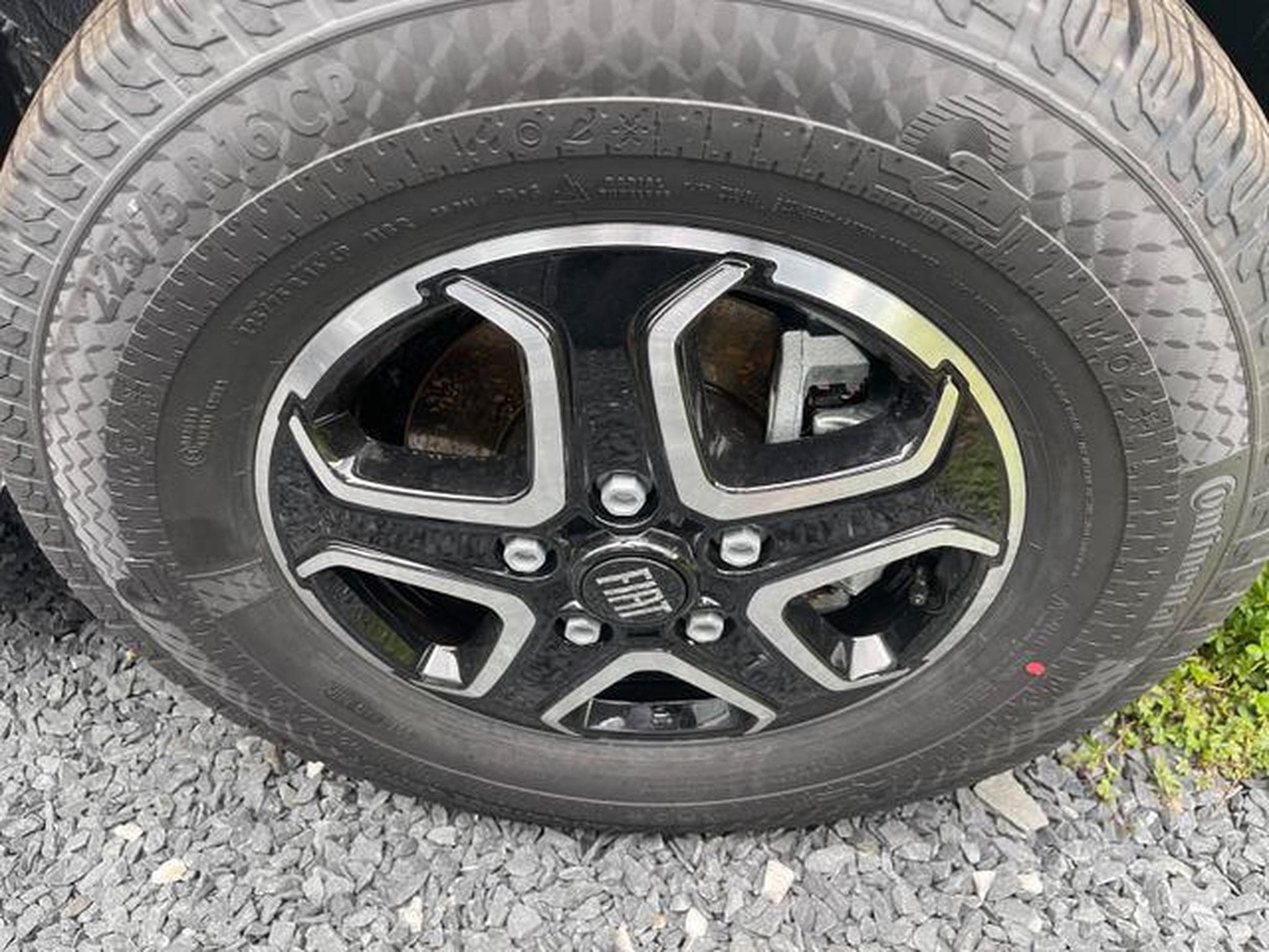 Adria Matrix Plus 670 DL 180 PS Automatik (2025) - Photo 3