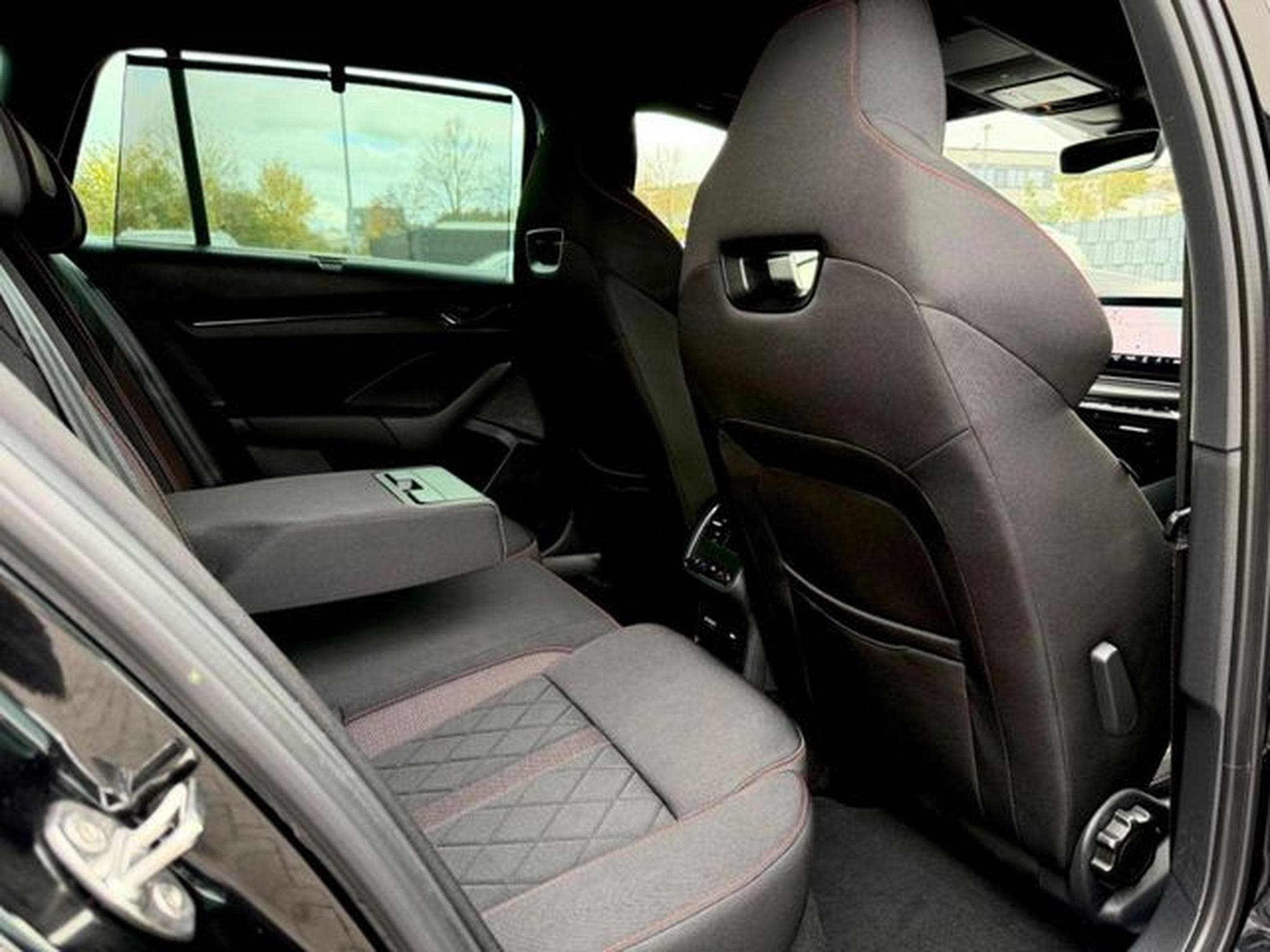 Skoda Octavia Octavia Combi RS 2.0 TDI DSG/ LED/ACC/CAM/1.HAND (2022) - Photo 15