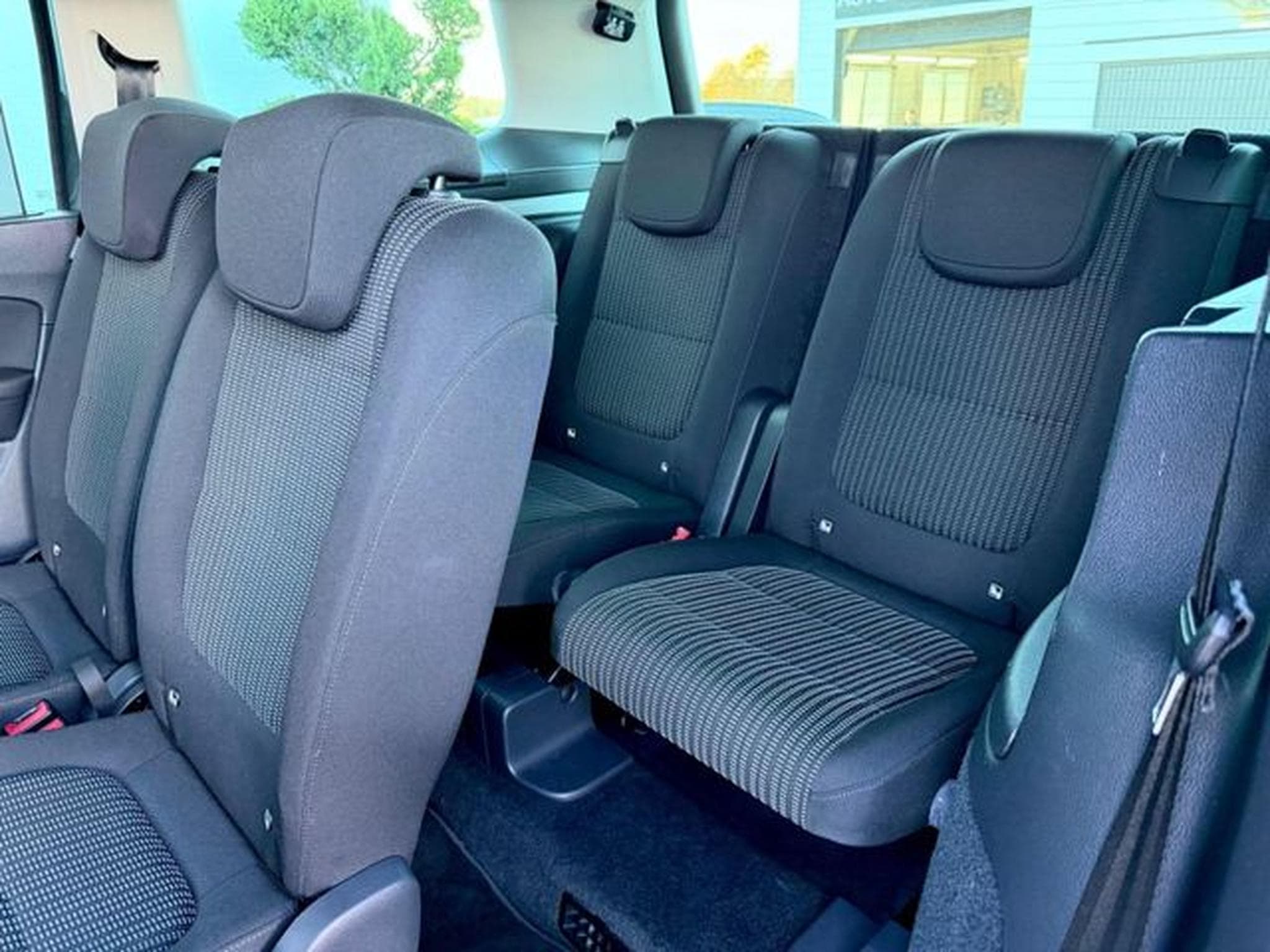 Seat Alhambra Alhambra 2.0 TDI DSG /7.SITZER/NAVI/ACC/AHK/CAM/ (2021) - Photo 14