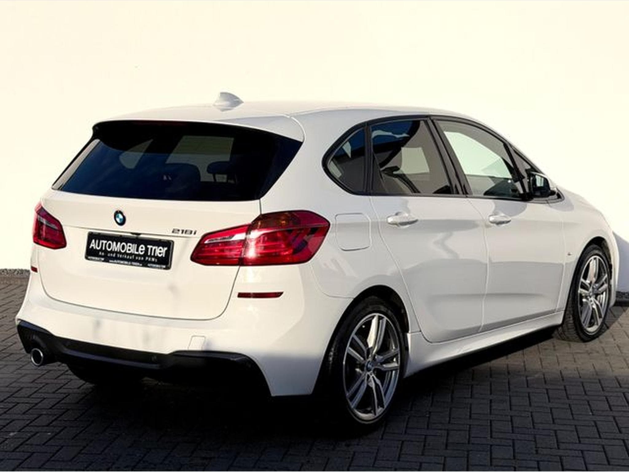 BMW 218 218i Active Tourer M Sport Paket /NAVI/LED/CAM/ (2018) - Photo 5