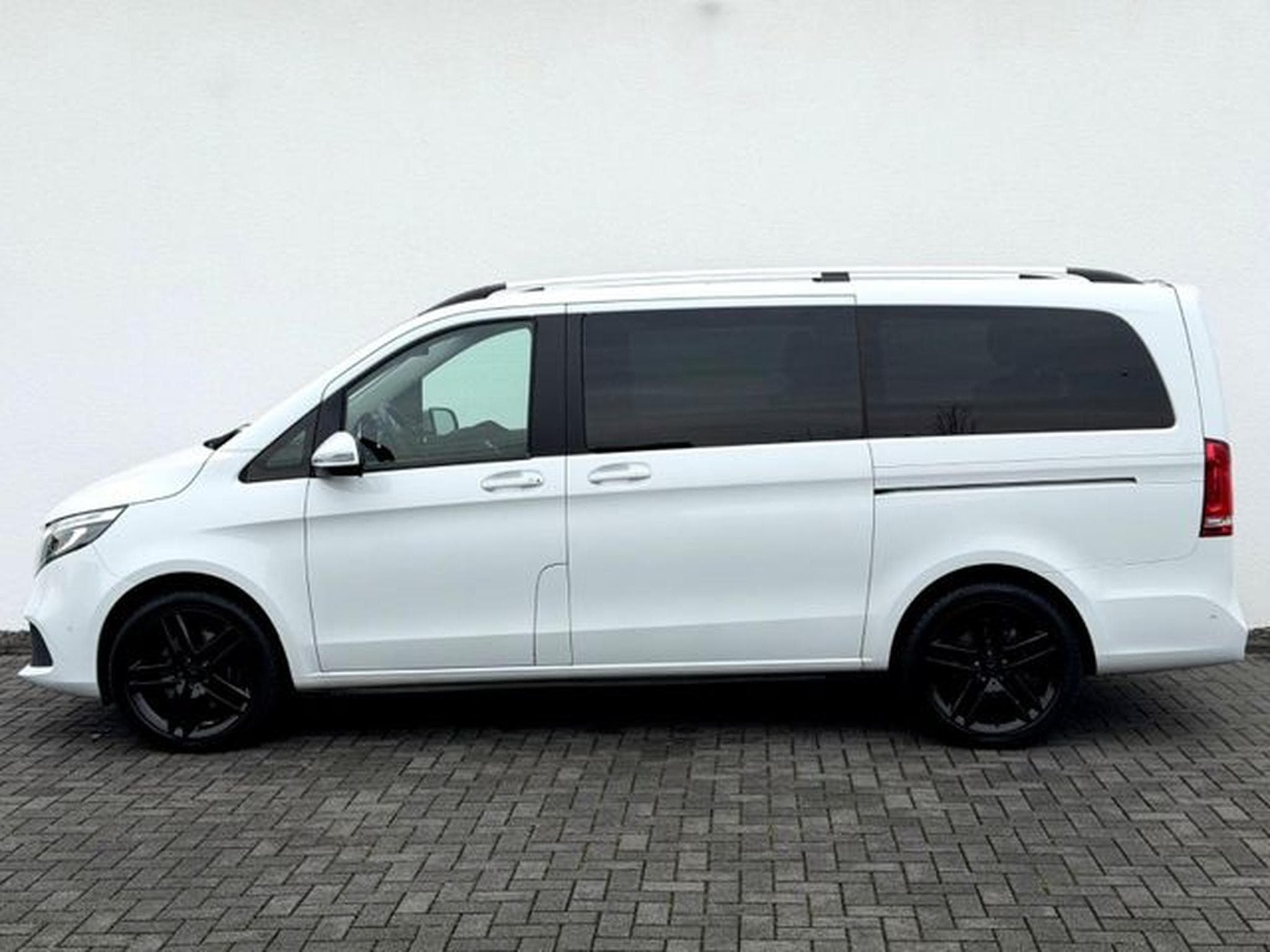 Mercedes V V 250d 4MATIC lang /NAVI/LED/AHK/CAM/GARANTIE/ (2021) - Photo 8