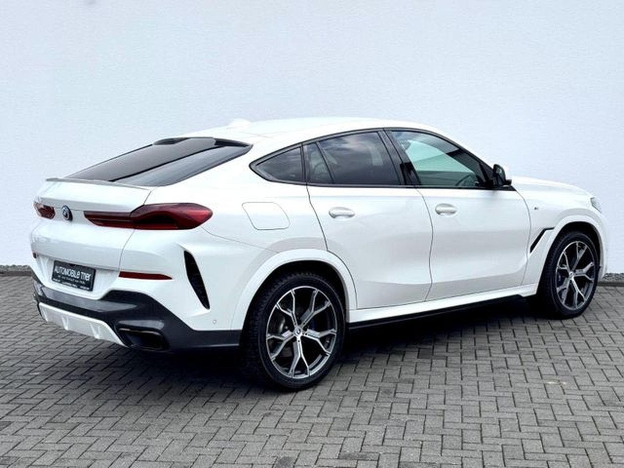 BMW X6 X6 xDrive 30 d M Sport Paket /LASER/HUD/H&amp;K/CAM (2022) - Foto 5