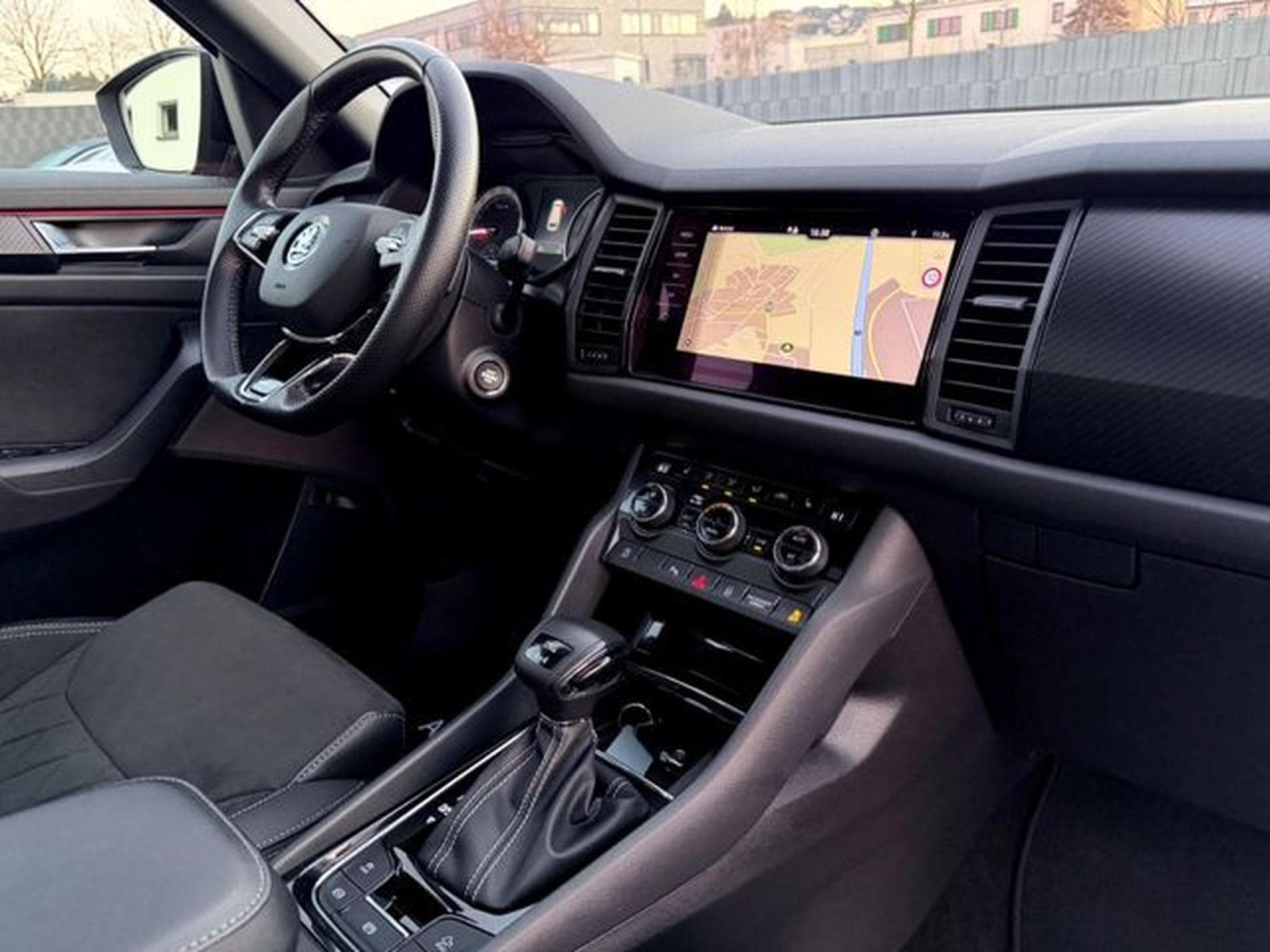 Skoda Kodiaq Kodiaq Sportline 2.0 TDI DSG 4x4 // GARANTIE // (2021) - Photo 10