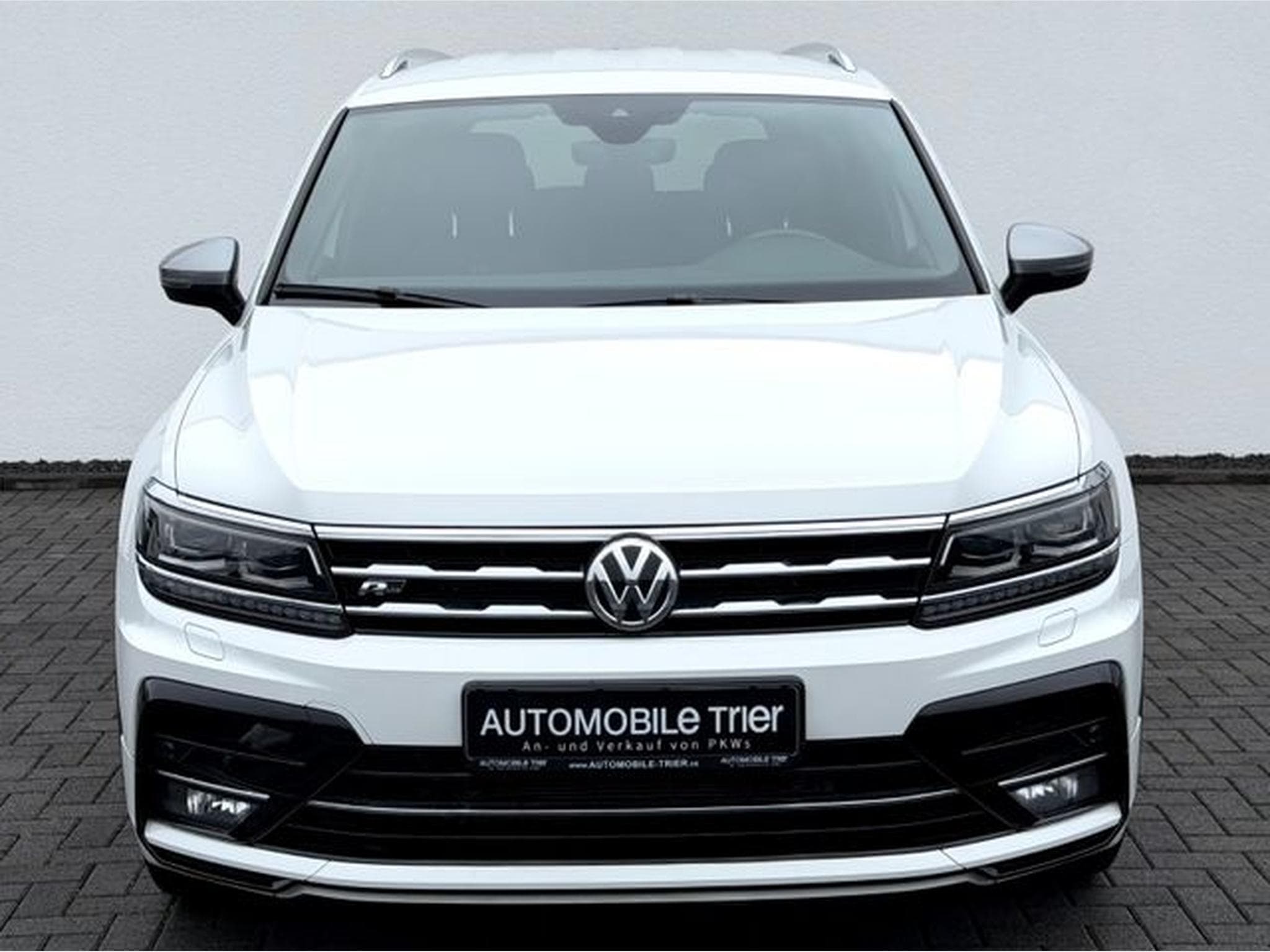 VW Tiguan Tiguan Allspace 3 x R Line 2.0 TSI DSG  4Motion (2020) - Photo 2