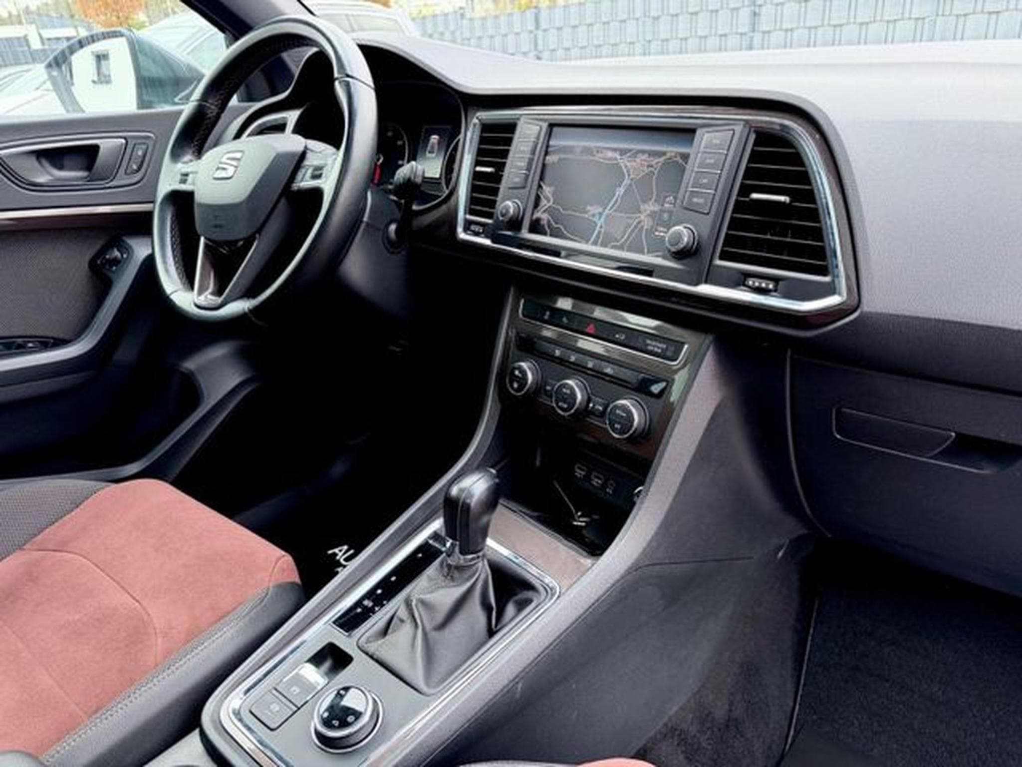 Seat Ateca Ateca Xcellence 2.0 TDI DSG 4Drive /NAVI/LED/CAM (2016) - Photo 11