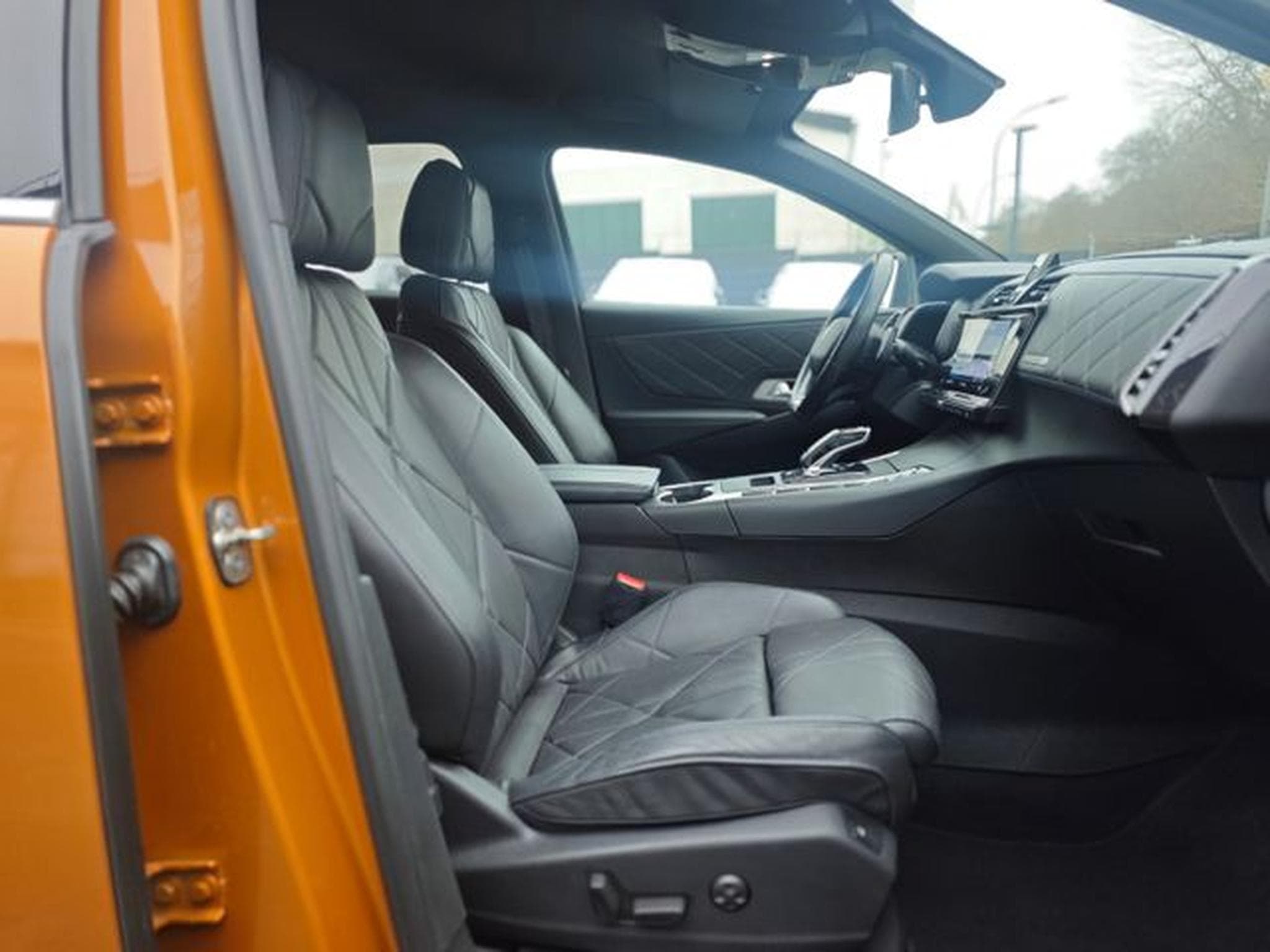 DS Automobiles DS7 DS7 CROSSBACK*LED*NAVI*KAMERA*MEMORY* (2018) - Foto 15