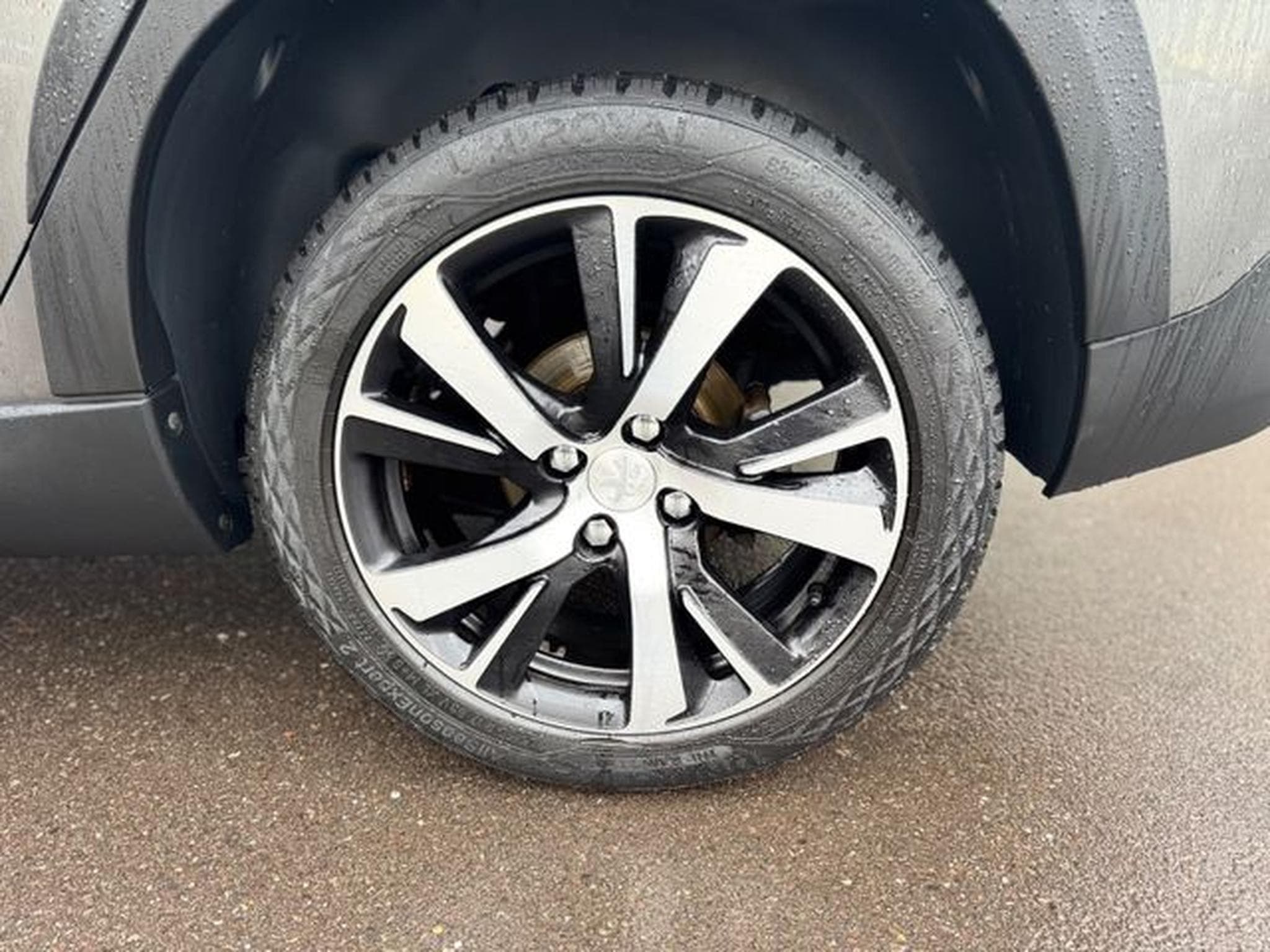 Peugeot 2008 2008 BLUE HDI 100 *GT-LINE*PANORAMA*SPORTSITZE* (2019) - Photo 11