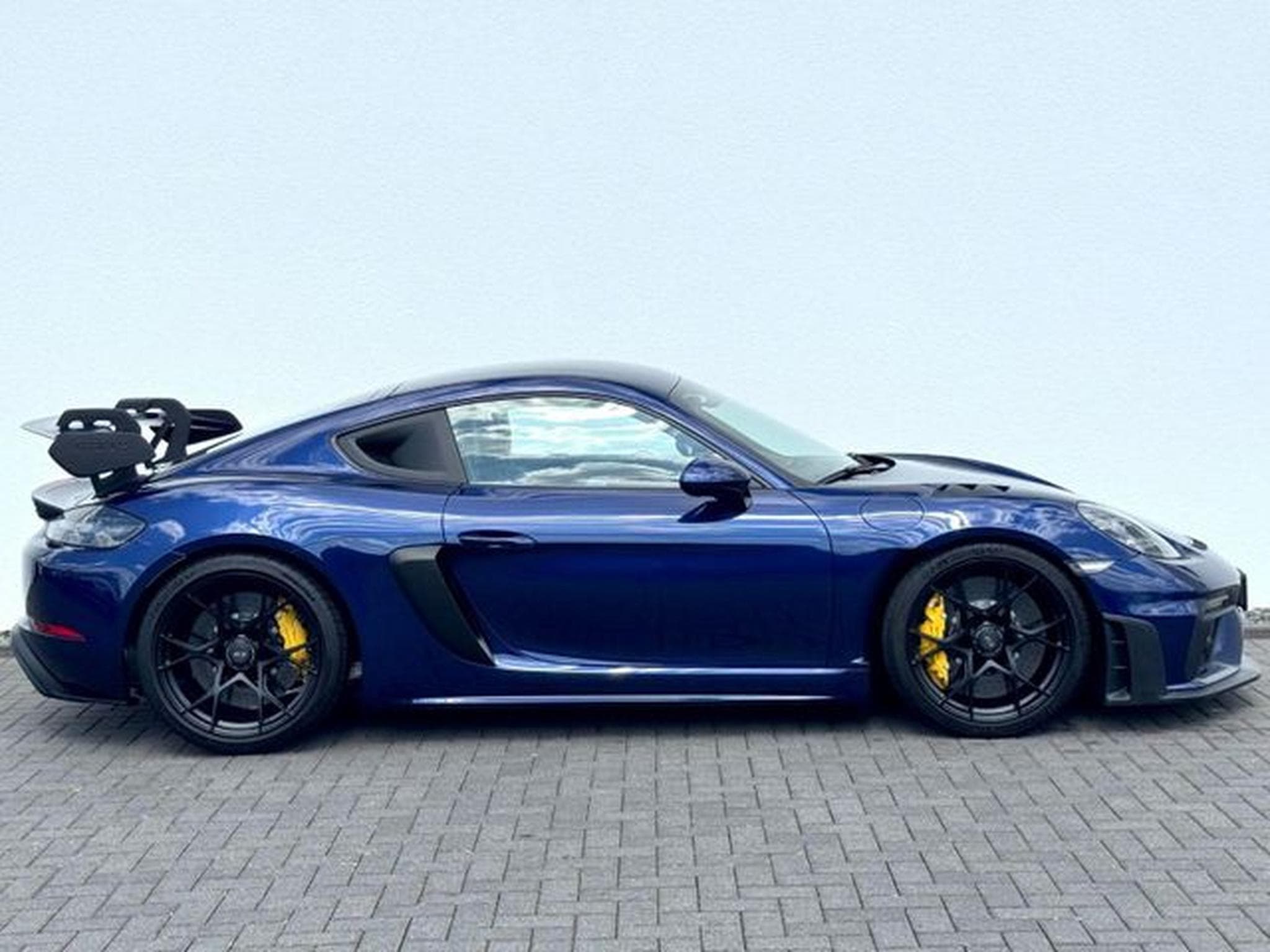 Porsche Cayman Cayman 718 GT4 RS *LIFT*PCCB*CLUBSPORT*NEU*BOSE* (2024) - Foto 4