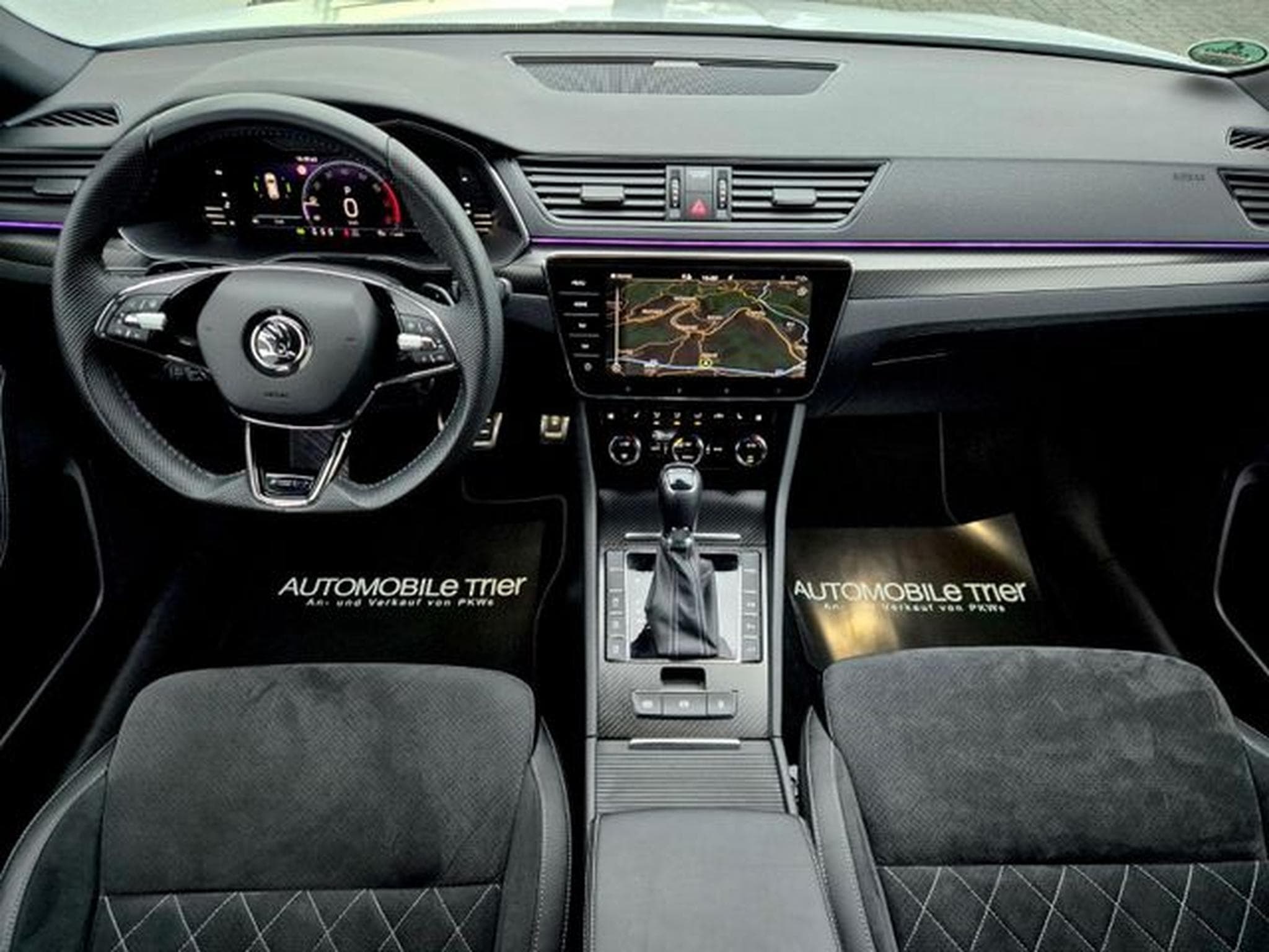 Skoda Superb Superb Combi Sportline 2.0 TSI DSG / / 1.HAND // (2022) - Foto 10