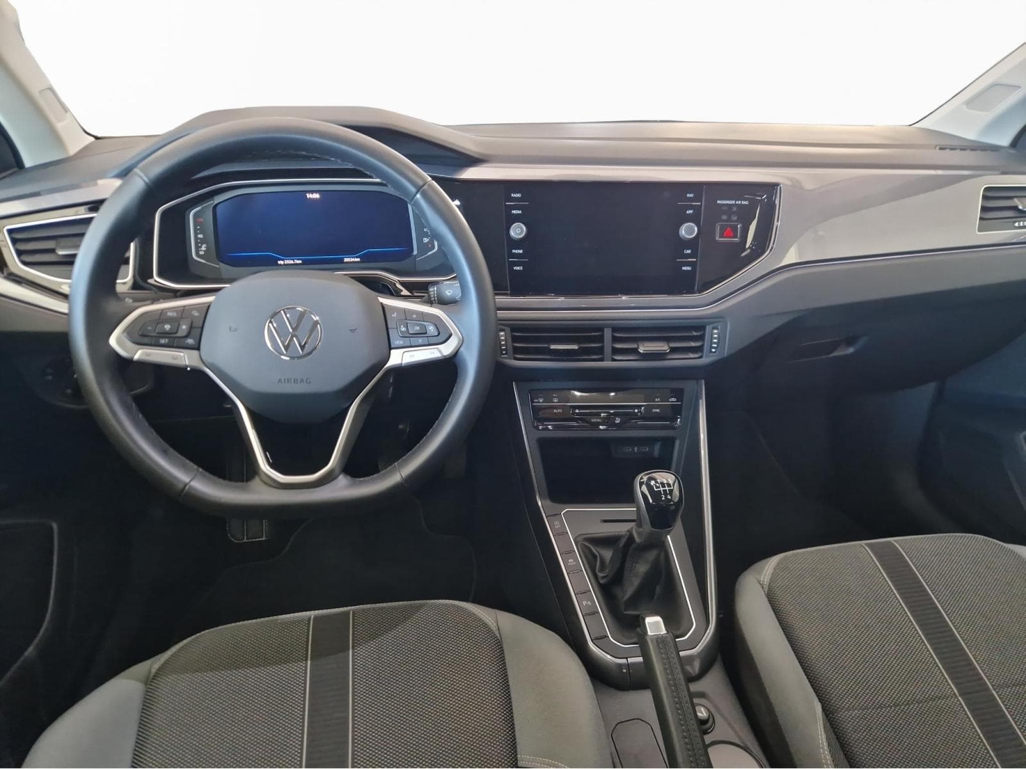 VW Polo Style (2024) - Photo 2