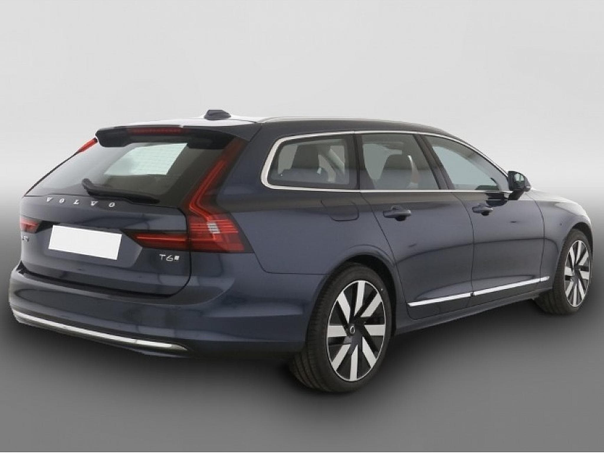 Volvo V90 (2024) - Photo 2