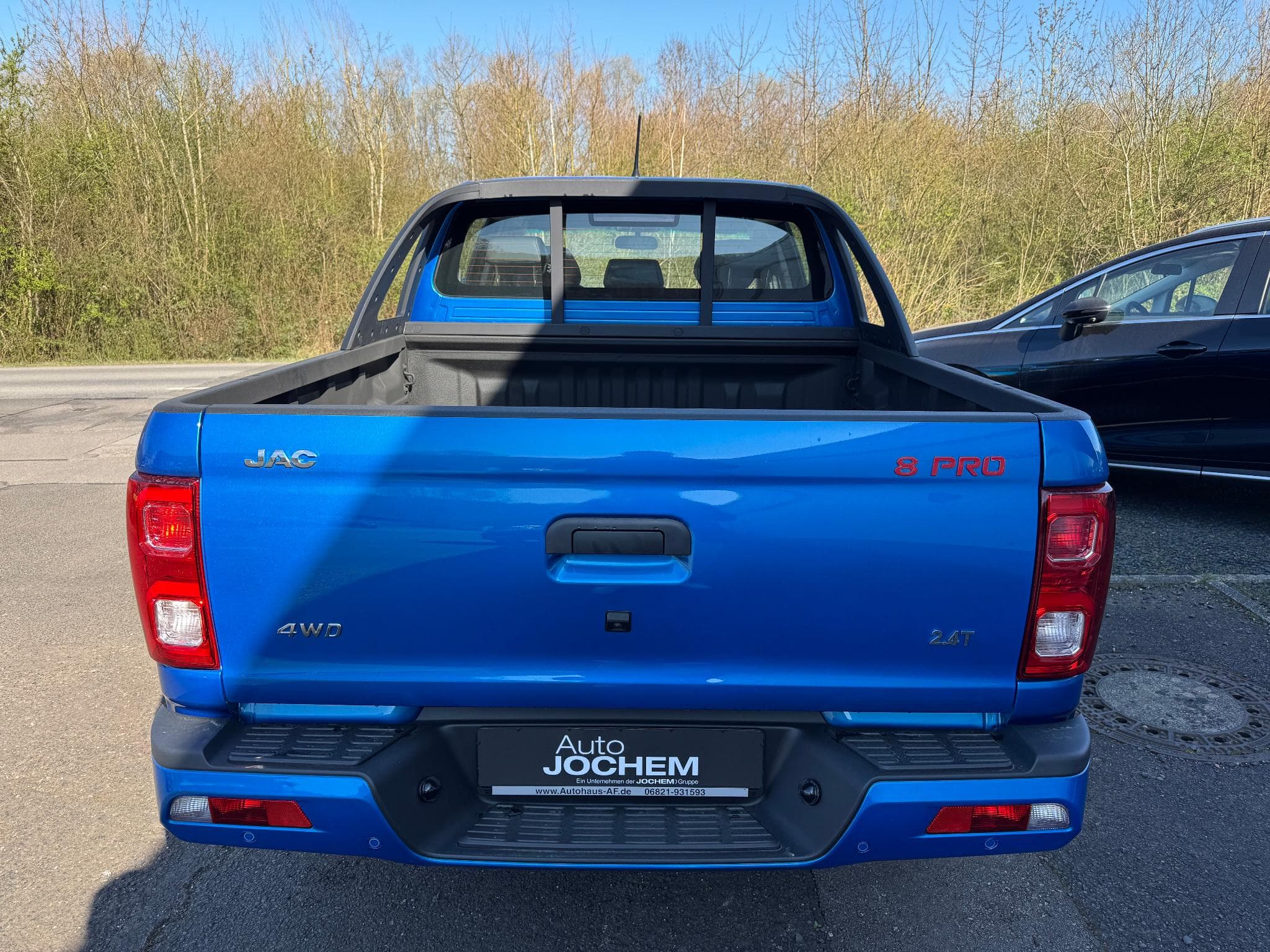 JAC 8 Pro 2,4L 4x4 3t AHL Pickup 360-Kamera (2025) - Photo 3