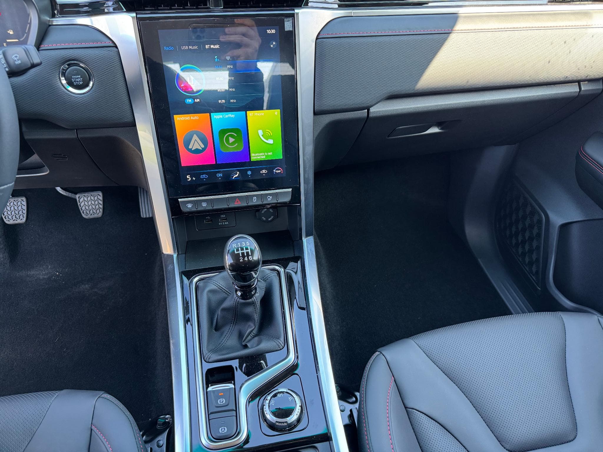 JAC 8 Pro 2,4L 4x4 3t AHL Pickup 360-Kamera (2025) - Photo 11