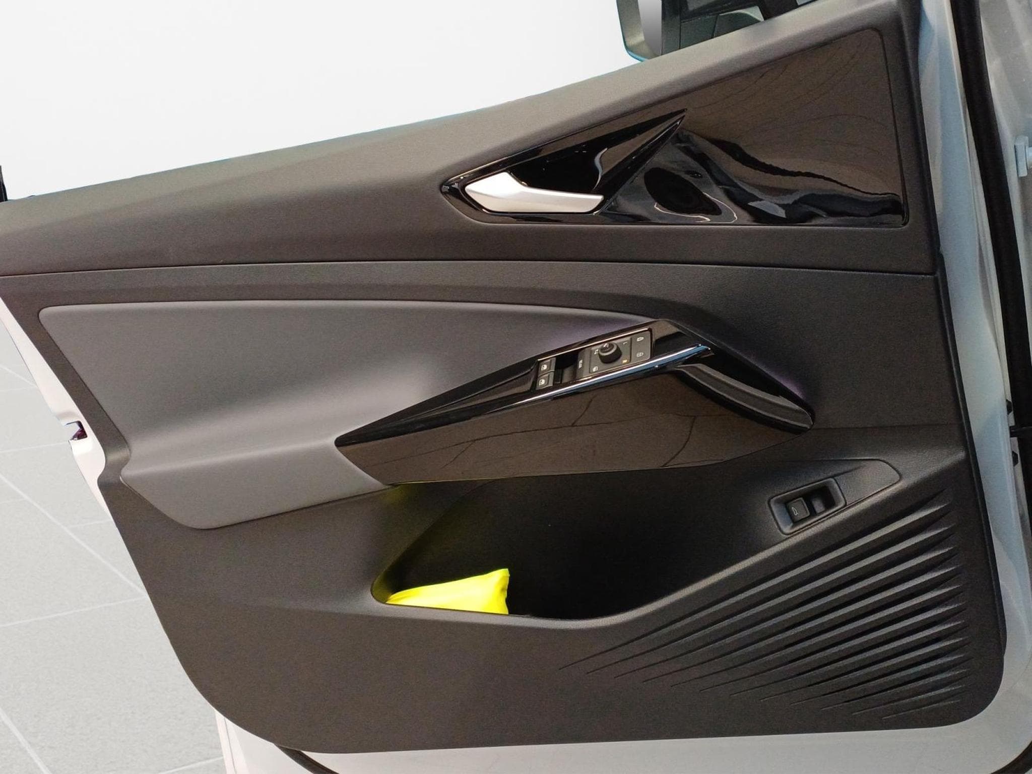 VW ID.5 Pro (2025) - Photo 14