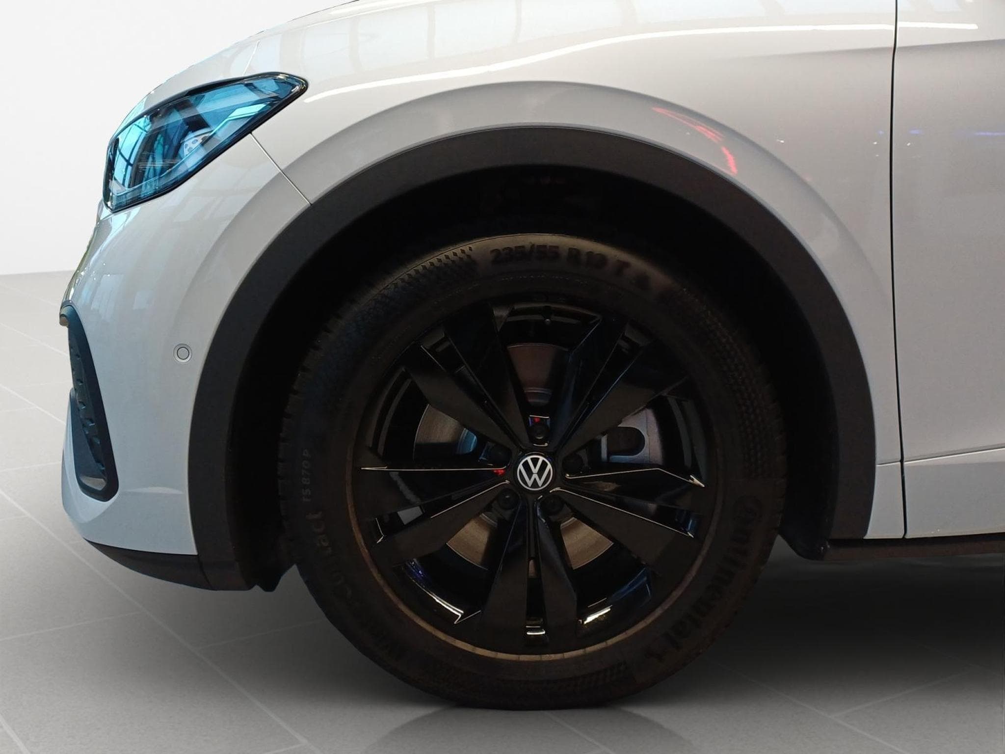 VW ID.5 Pro (2025) - Photo 8