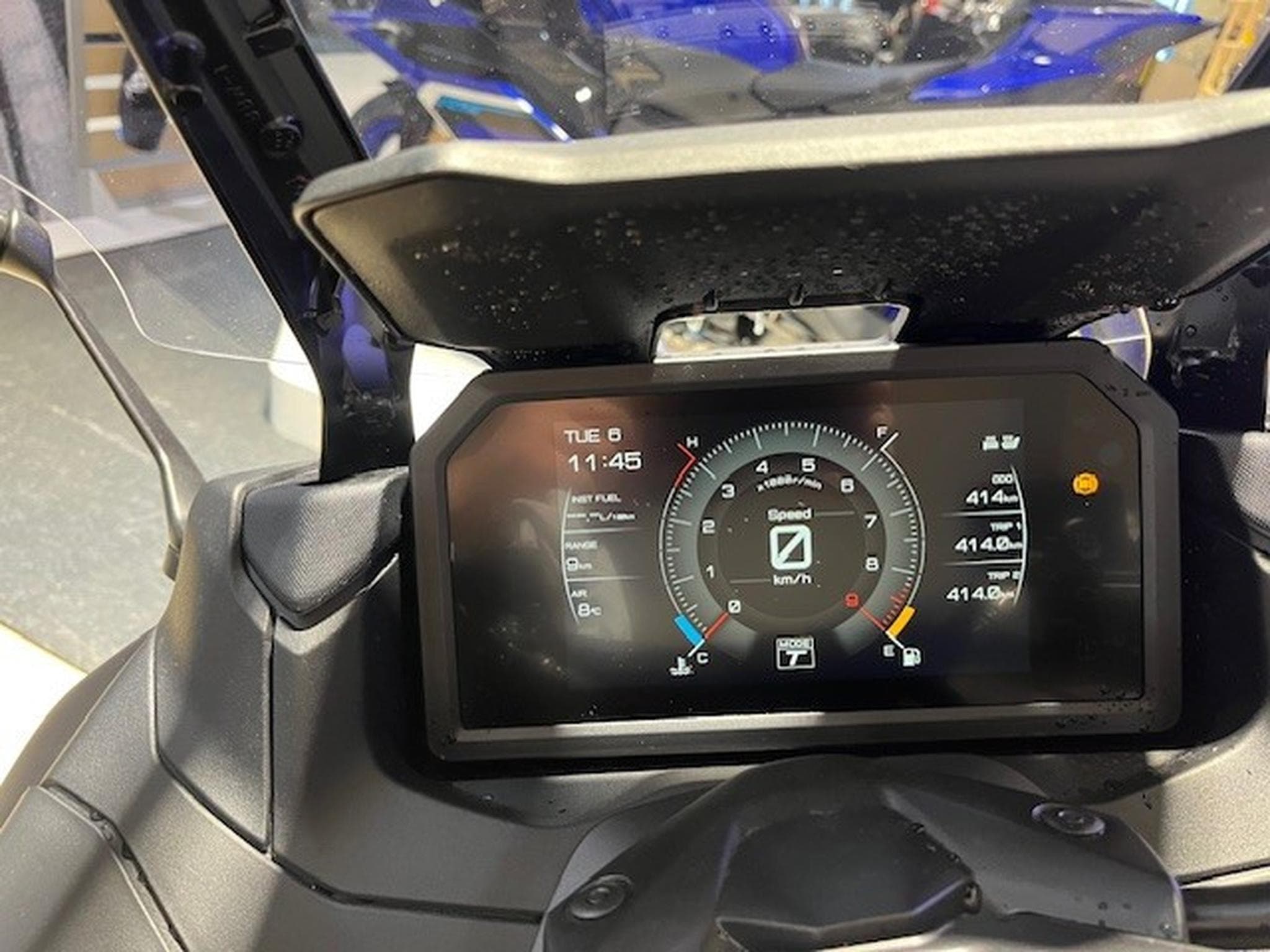 Yamaha T-Max Tech Max (2025) - Foto 10