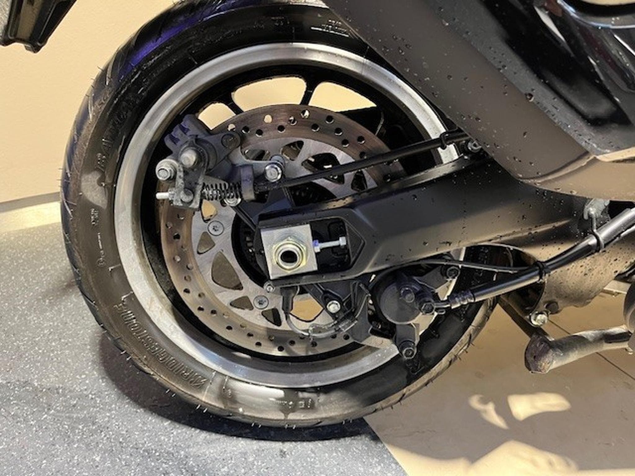 Yamaha T-Max Tech Max (2025) - Foto 14