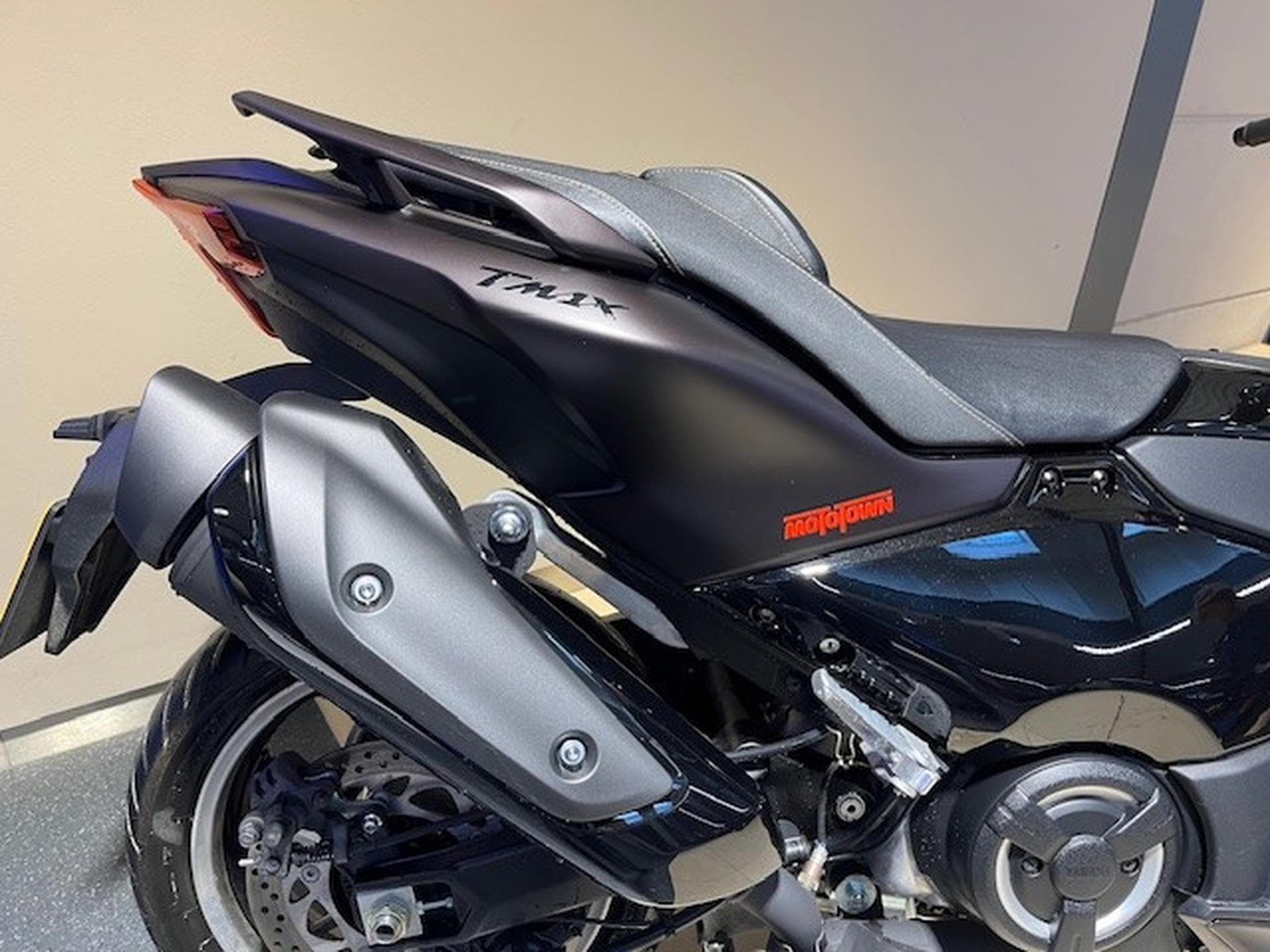 Yamaha T-Max Tech Max (2025) - Foto 5