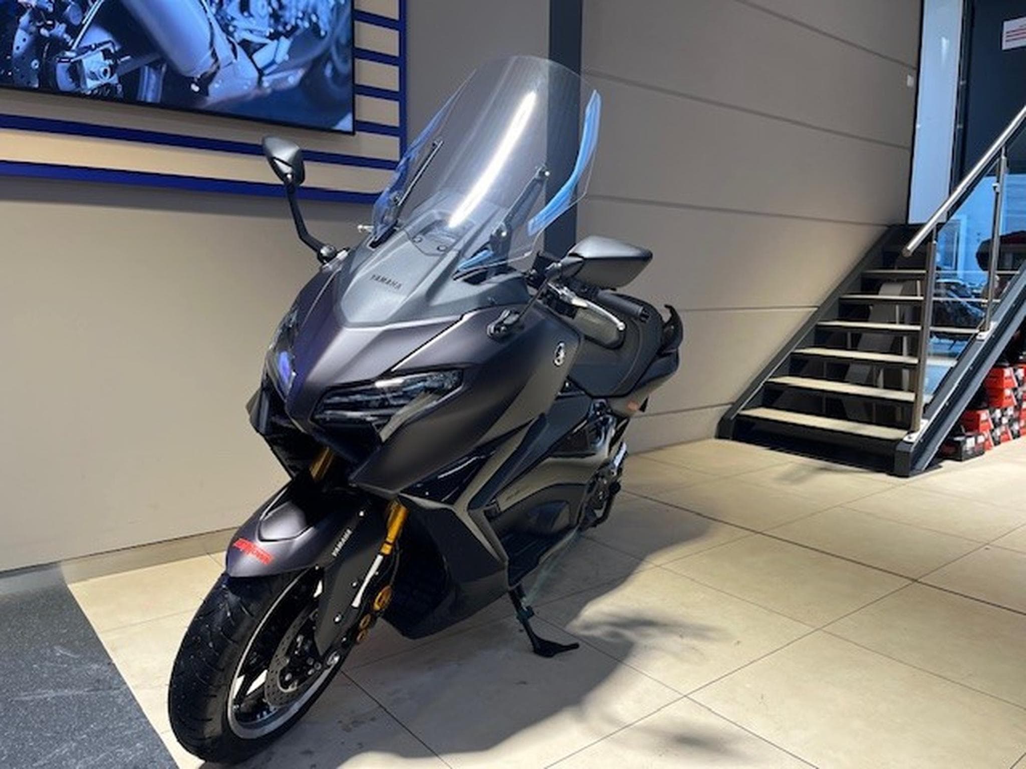 Yamaha T-Max Tech Max (2025) - Foto 6