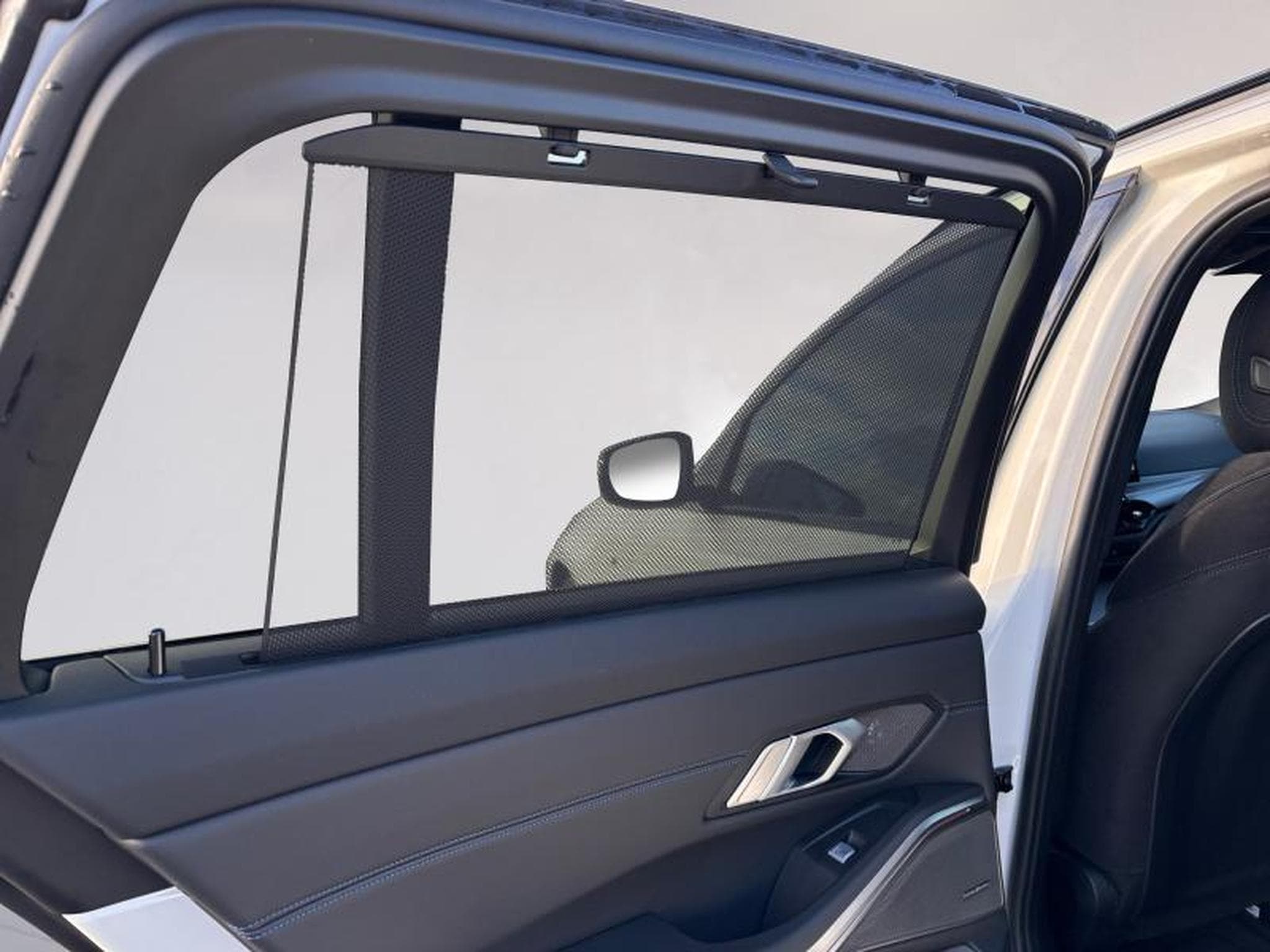 BMW 320 320i Touring Kit M Sport (2025) - Photo 13