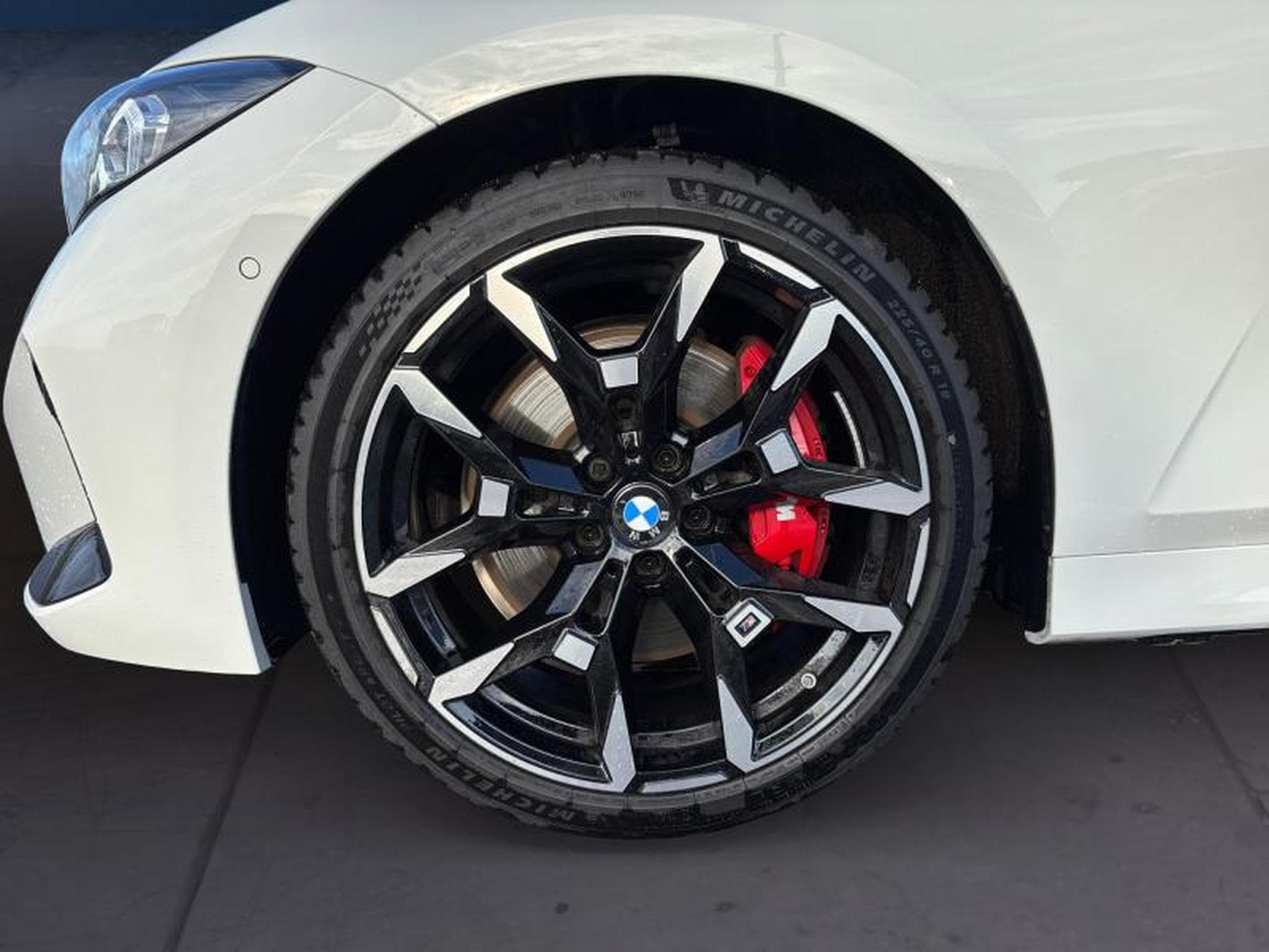 BMW 320 320i Touring Kit M Sport (2025) - Photo 8