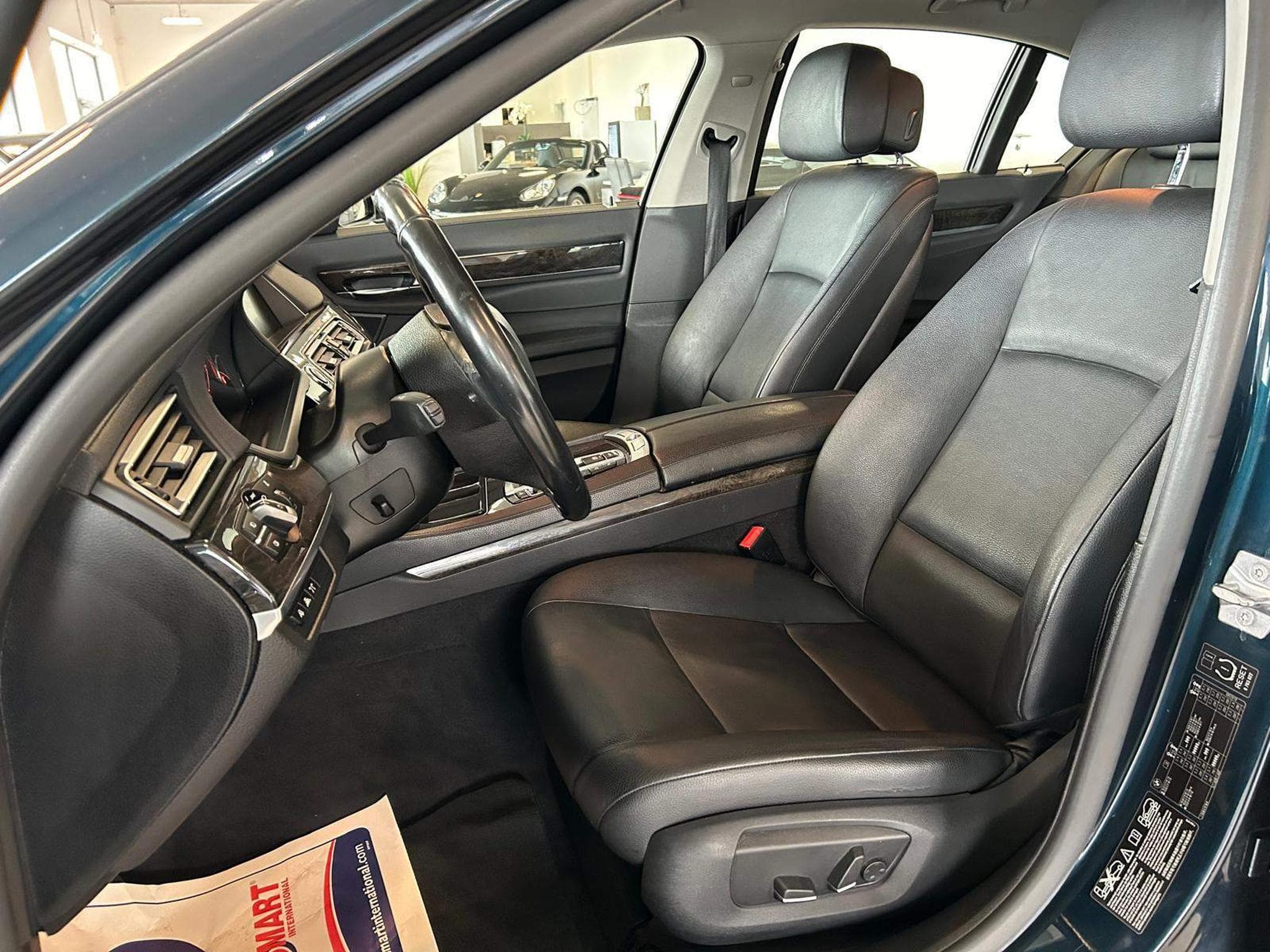 BMW 730 d xDrive (2012) - Photo 11