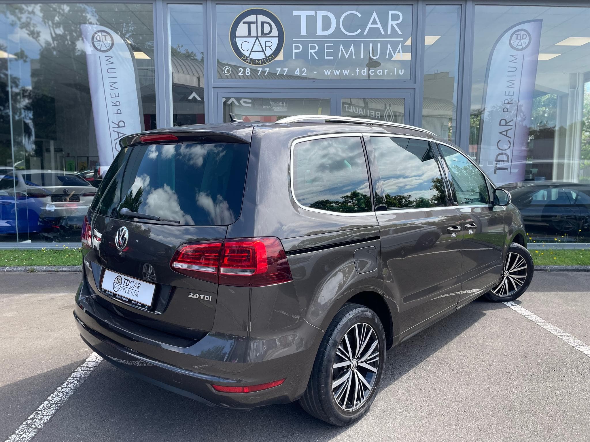 VW Sharan 2.0 Tdi 150 DSG Allstar 7 places (2016) - Photo 15