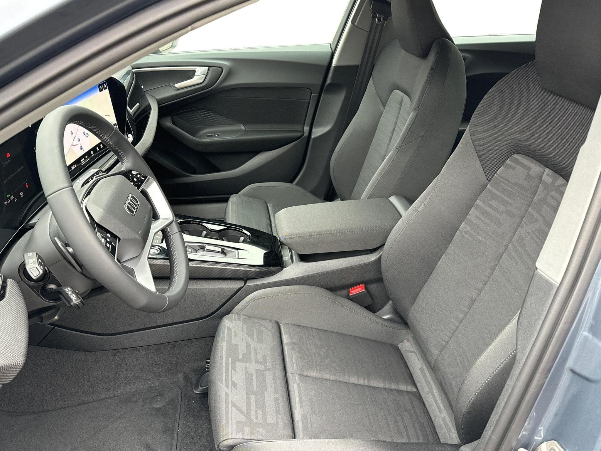 Audi A5 Avant Basis (2024) - Photo 10