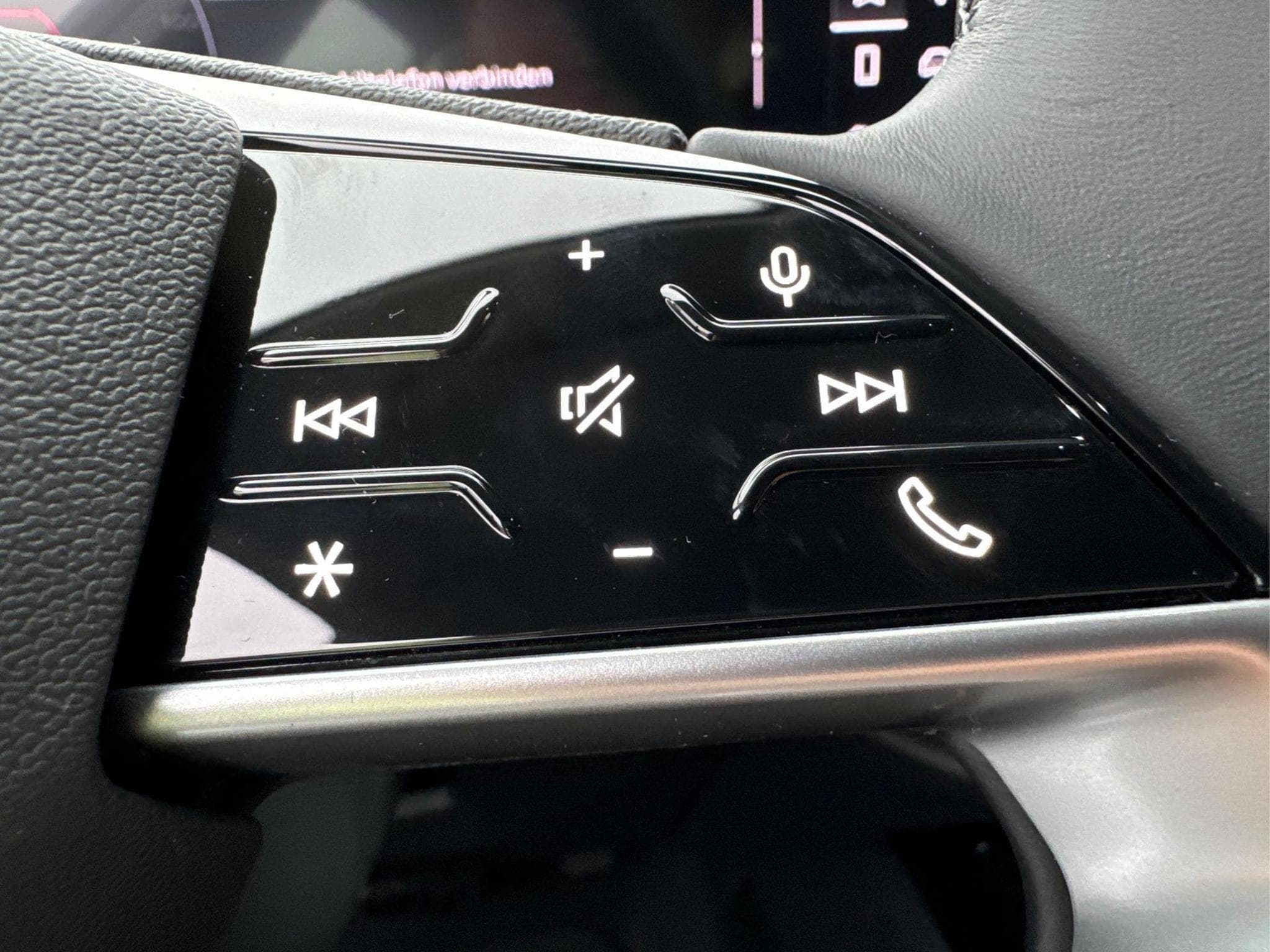 Audi A5 Avant Basis (2024) - Photo 13