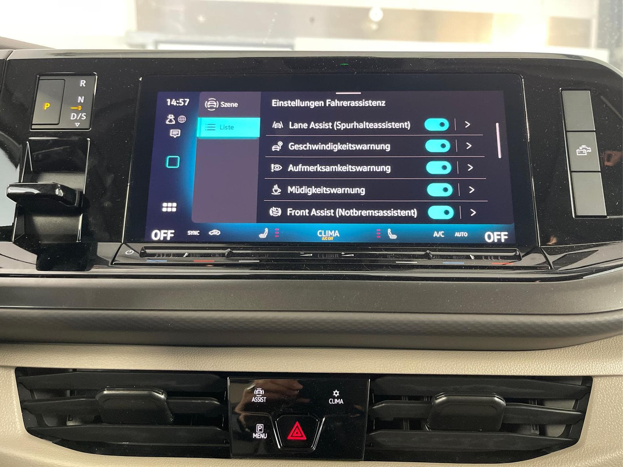 VW California Beach Camper (2025) - Photo 11