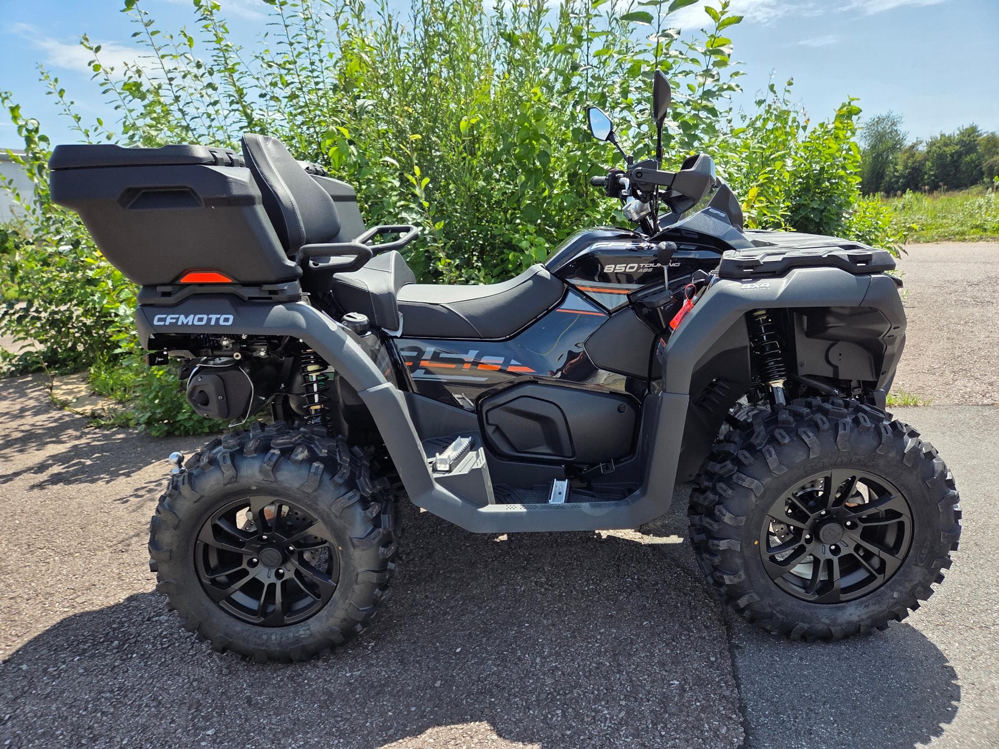 CF Moto CForce CFMOTO Cforce 800 ABS T3b 105KM/H SCHWARZ mit Koffer (2025) - Foto 2