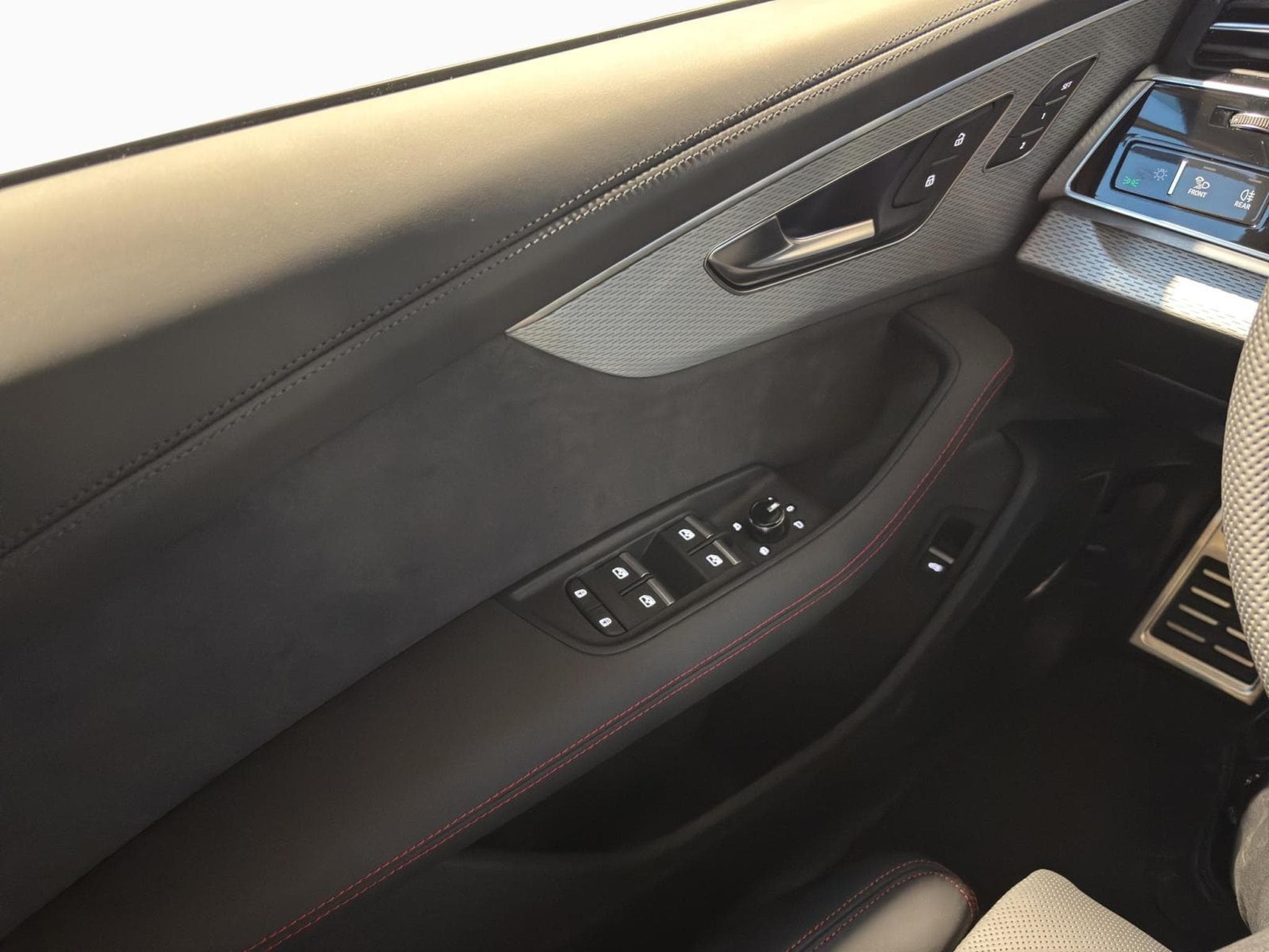 Audi Q7 SUV (2025) - Photo 14