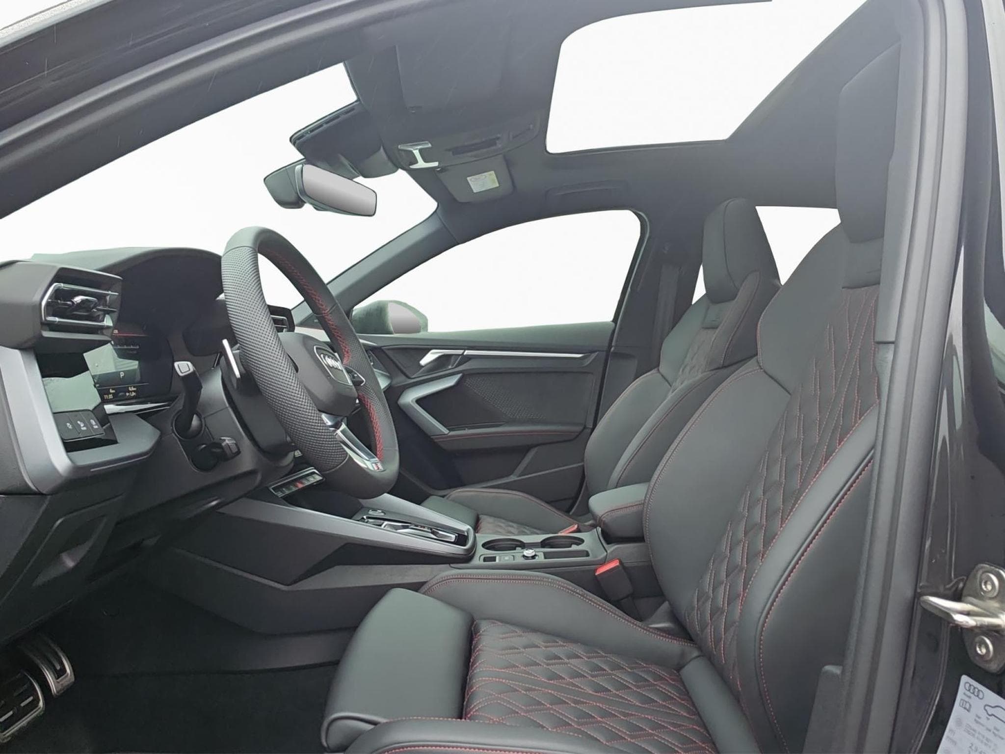 Audi S3 TFSI Sportback quattro S tronic (2026) - Foto 9