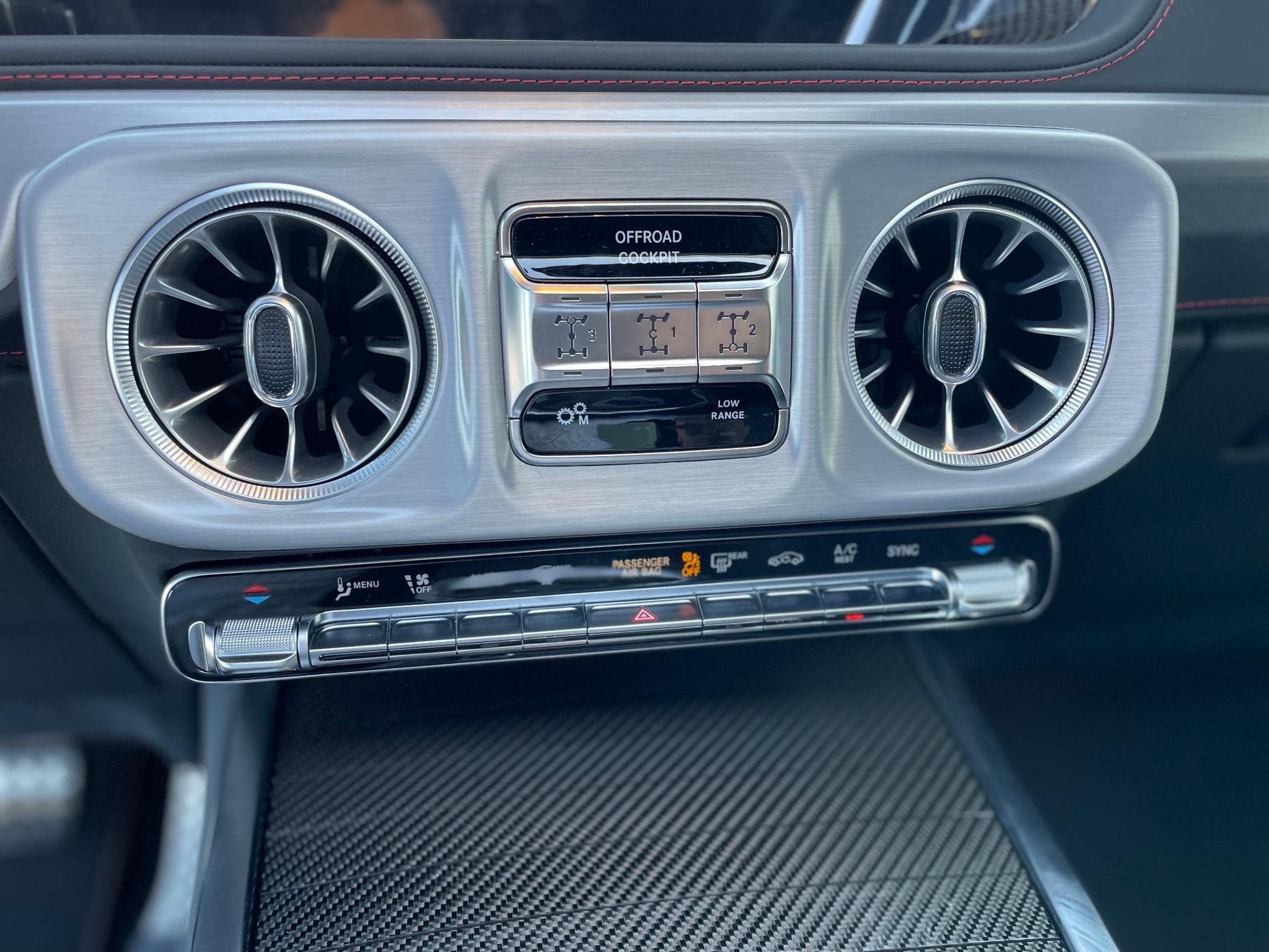 Mercedes G 63 AMG Manufaktur Edition Carbone MY2025 (2025) - Photo 12