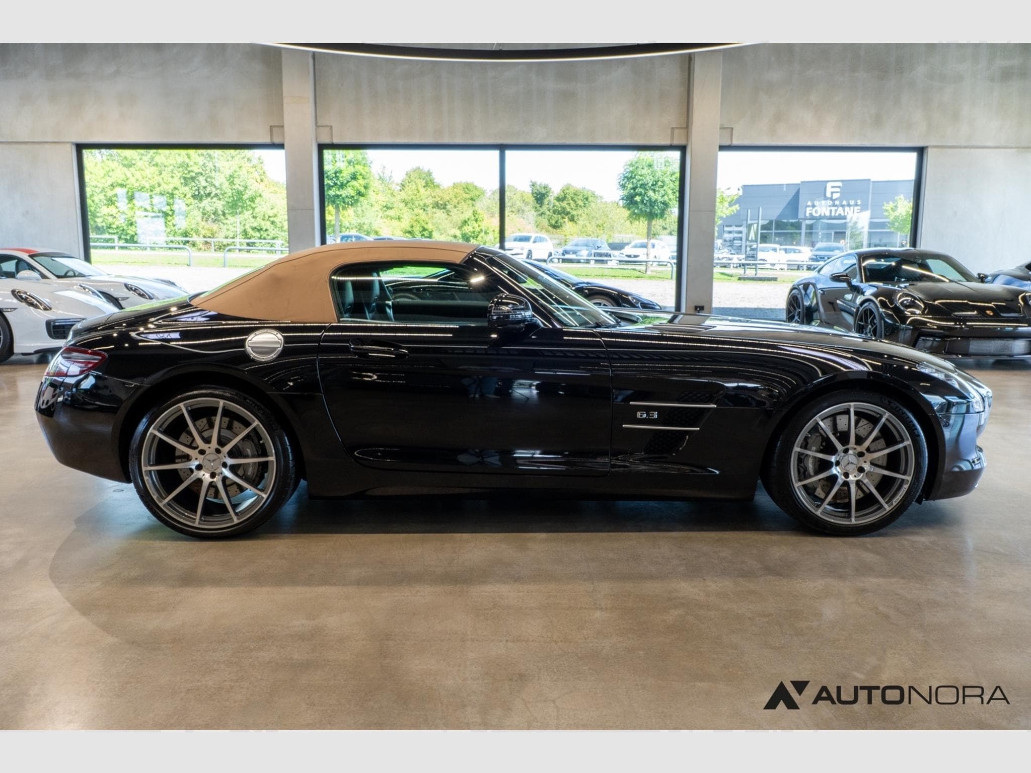 Mercedes SLS AMG Roadster (2012) - Photo 10