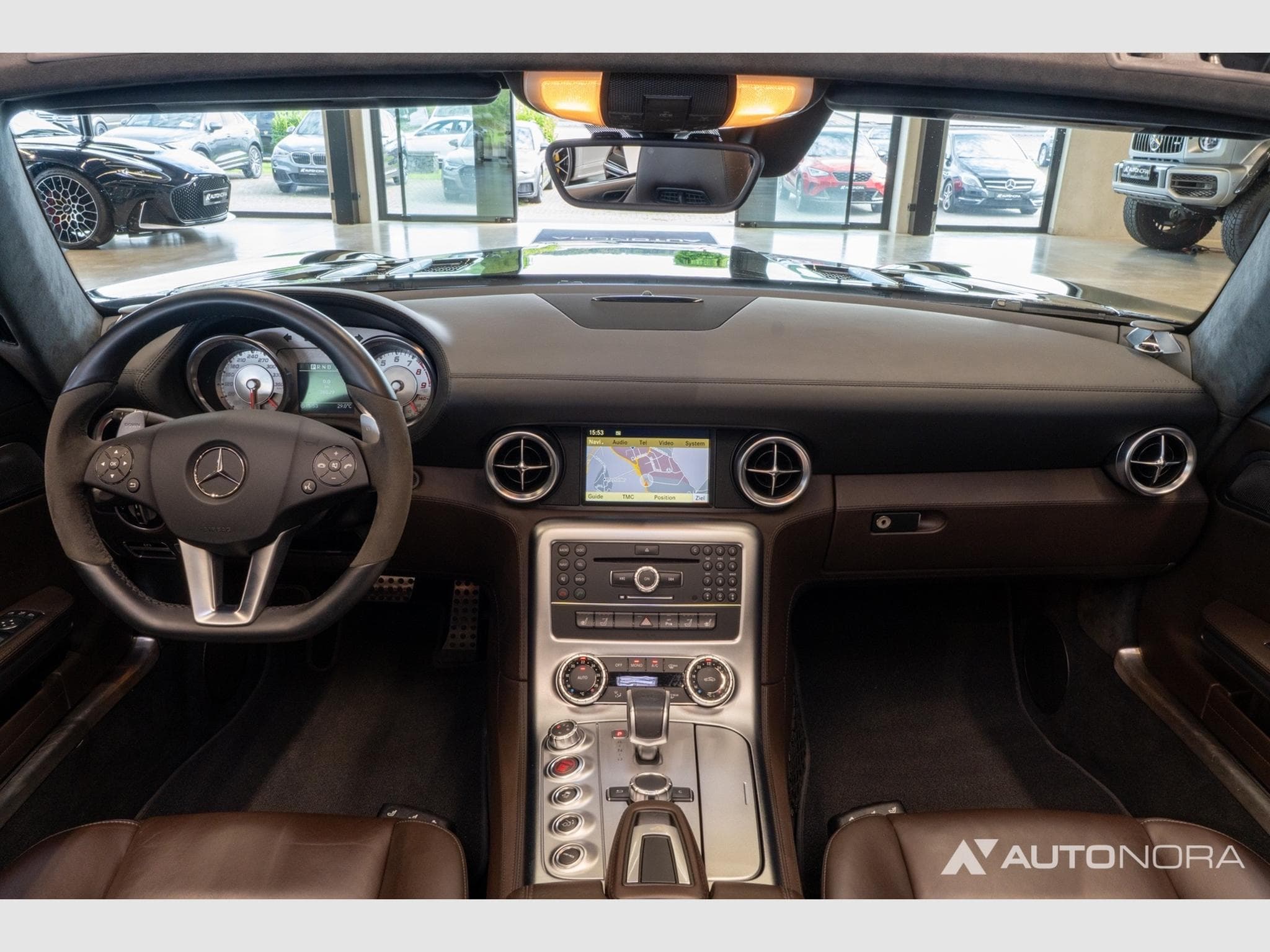 Mercedes SLS AMG Roadster (2012) - Photo 14