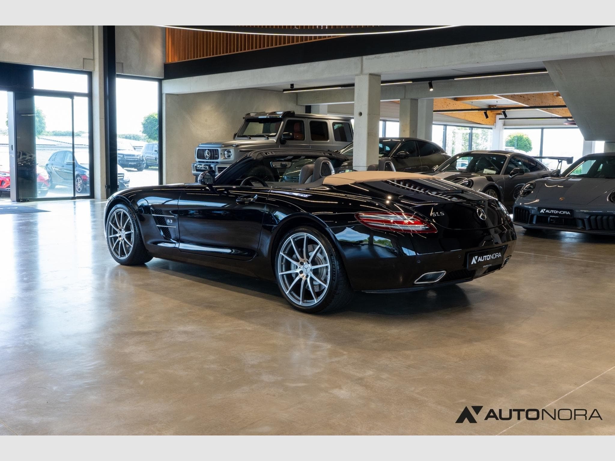 Mercedes SLS AMG Roadster (2012) - Photo 2